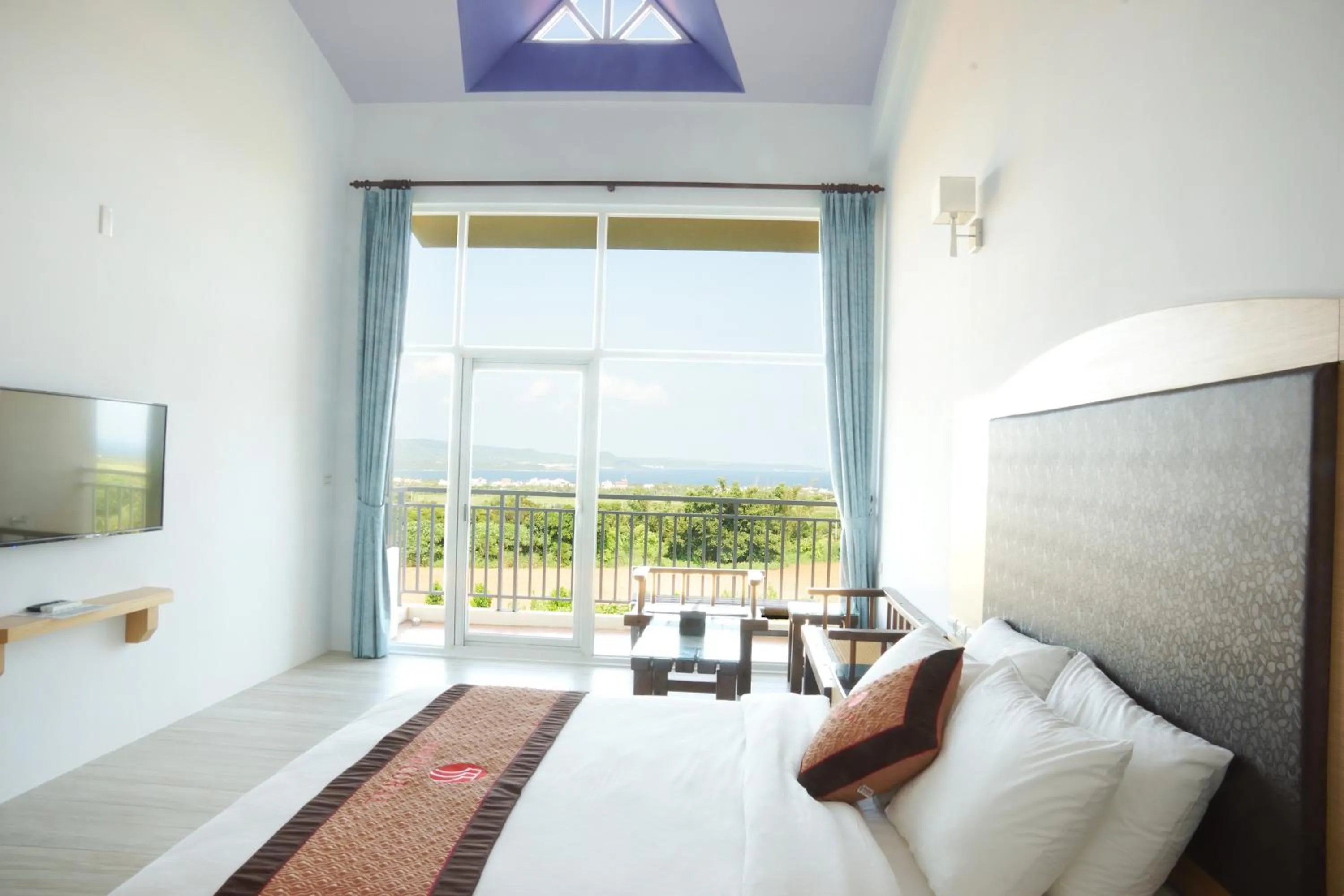 Bedroom, Bed in Coral B&B