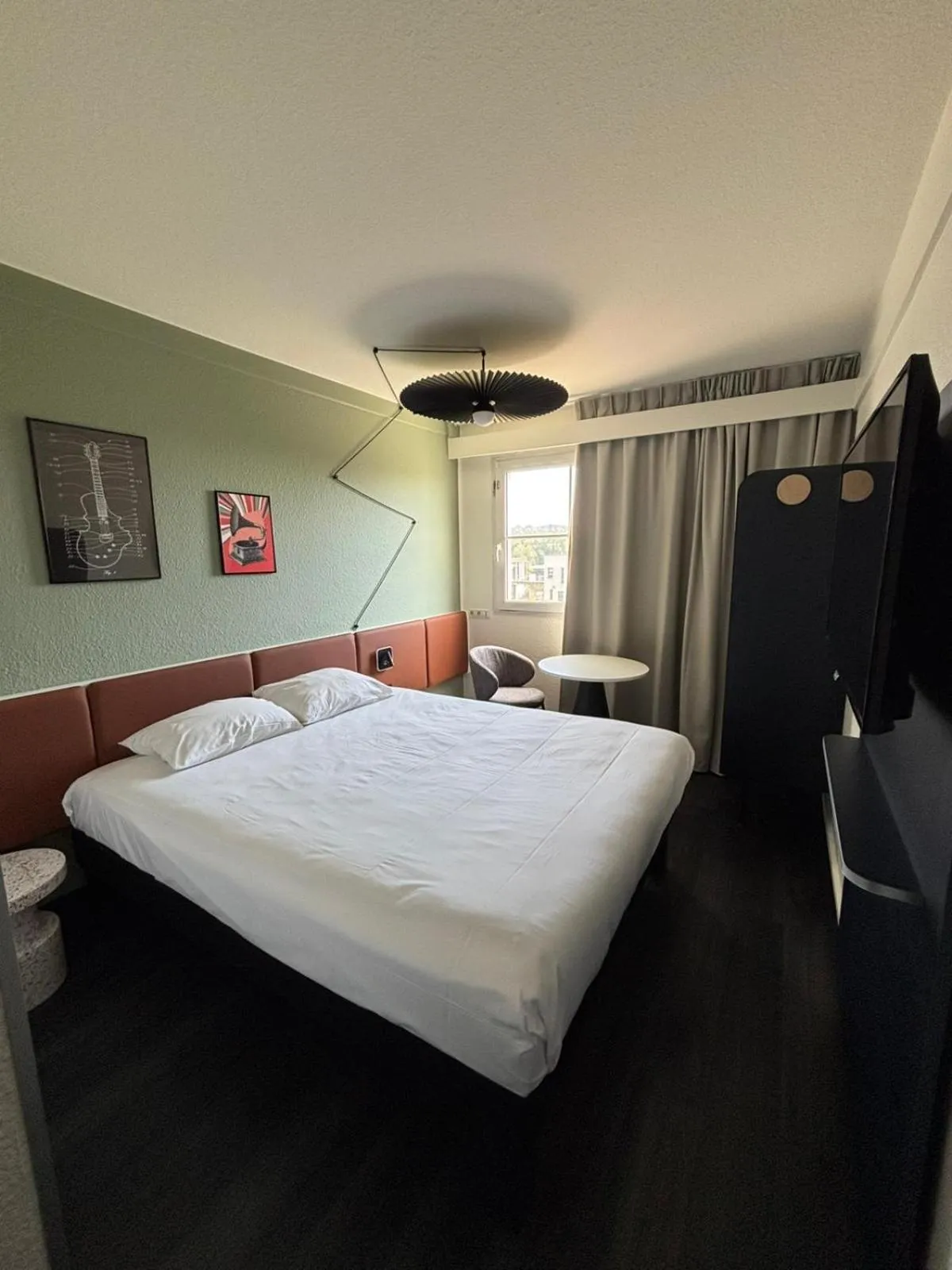 Bedroom, Bed in ibis Strasbourg Aéroport Le Zénith