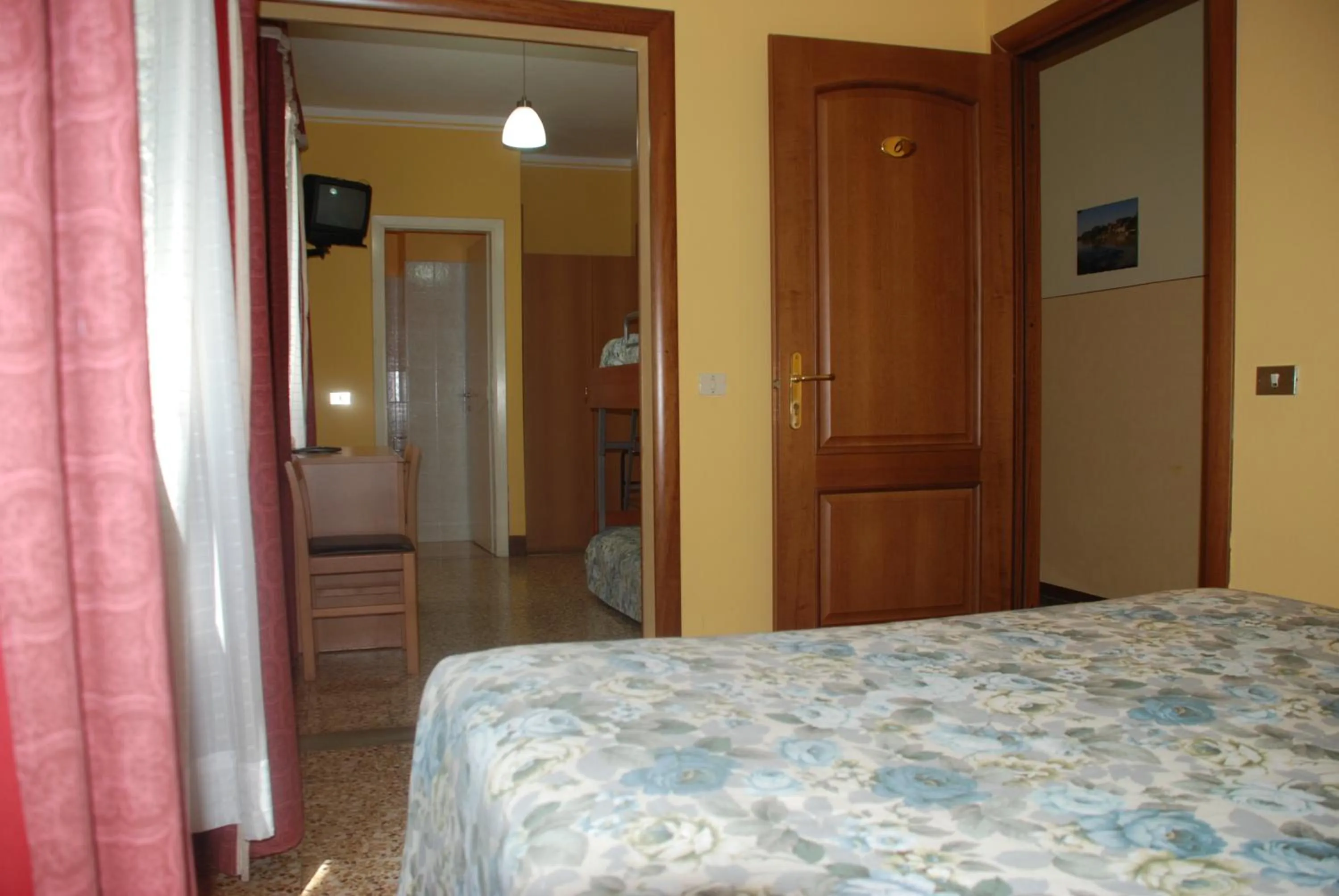 Photo of the whole room, Bed in Hotel Villa Ruscello