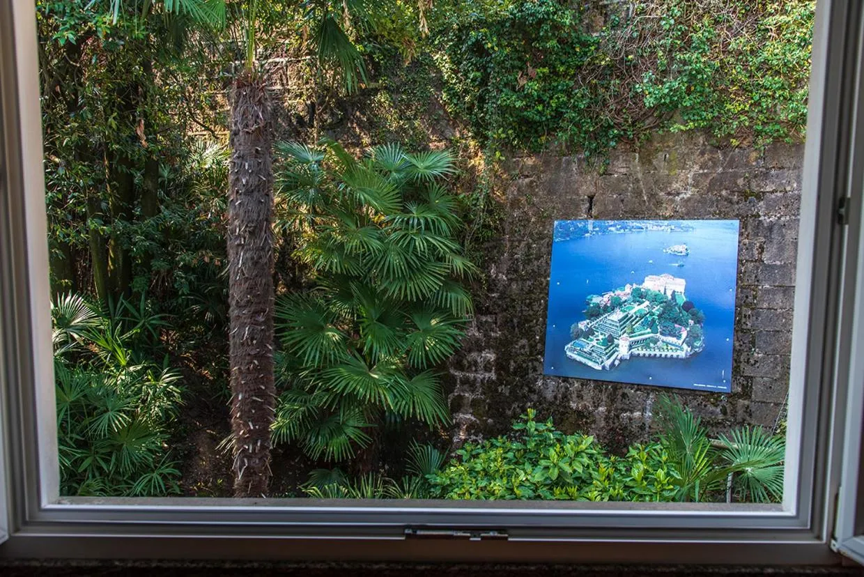 Decorative detail in Hotel Villa Ruscello