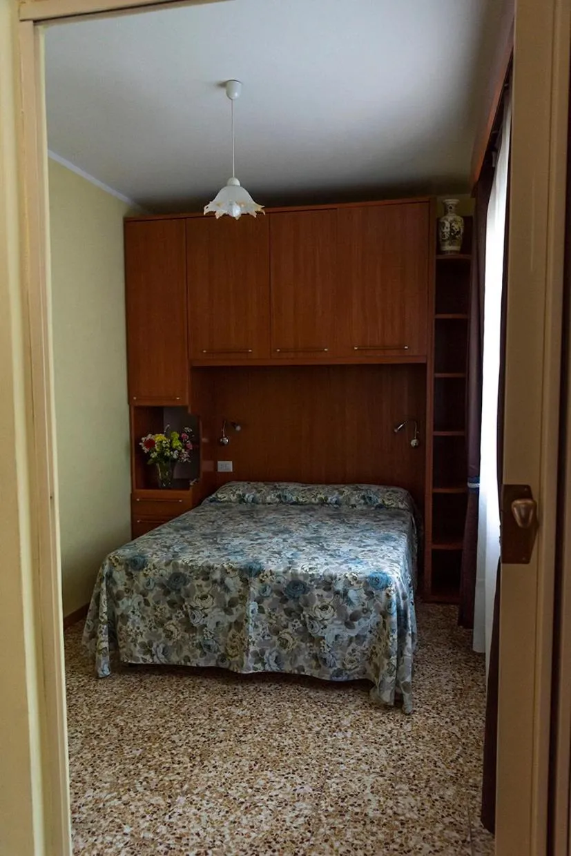 Bedroom, Bed in Hotel Villa Ruscello