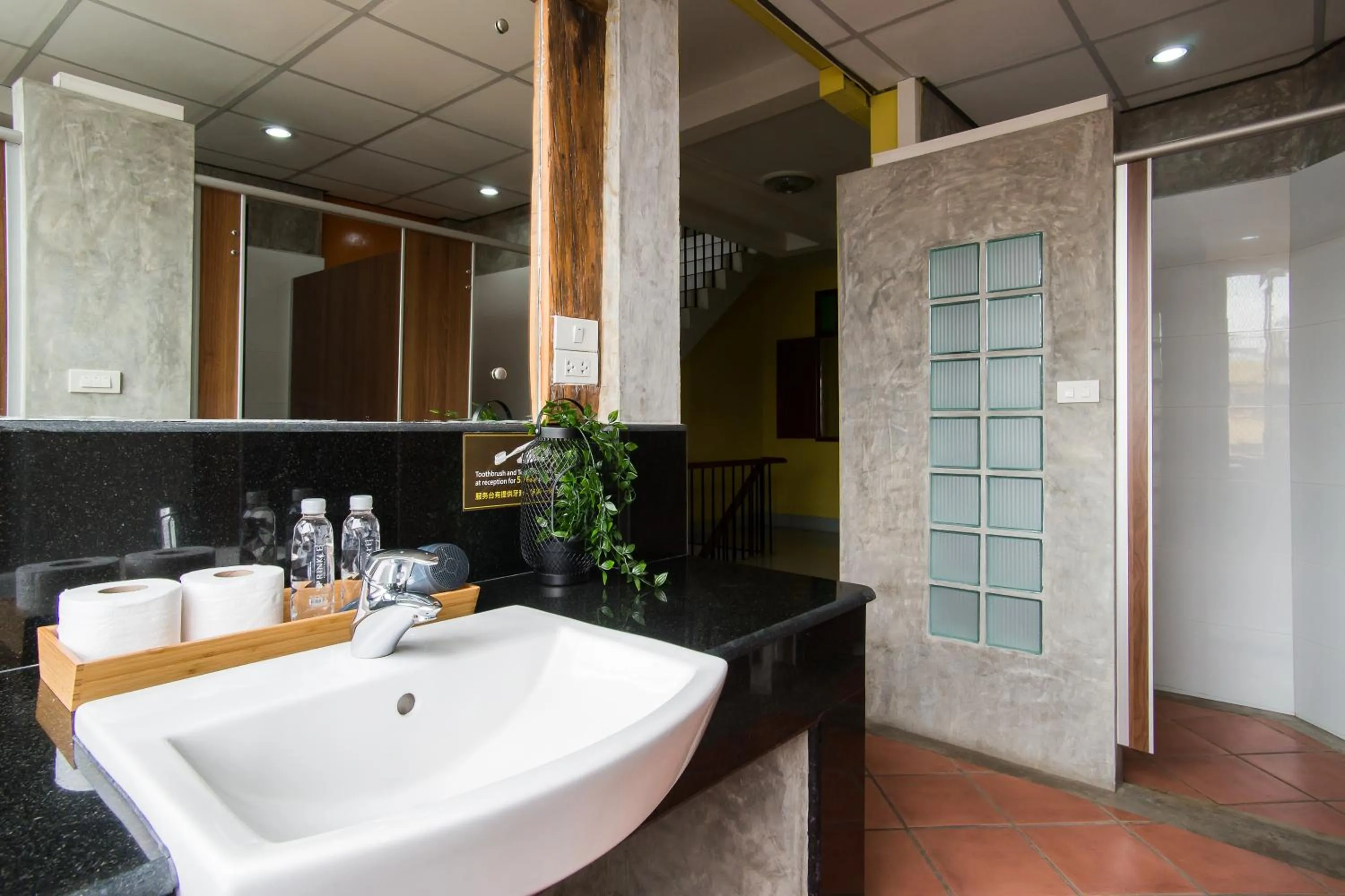 Bathroom in Banthat Thong Hostel