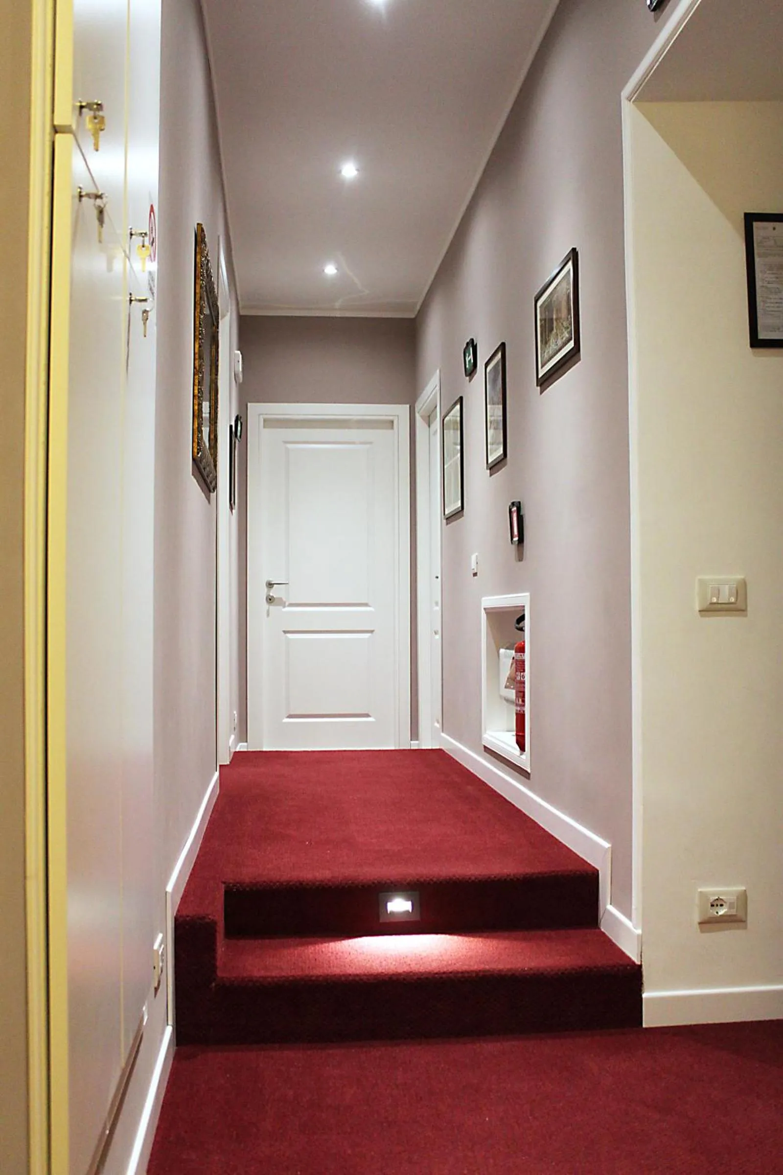 Other, Bed in Raphael Rooms