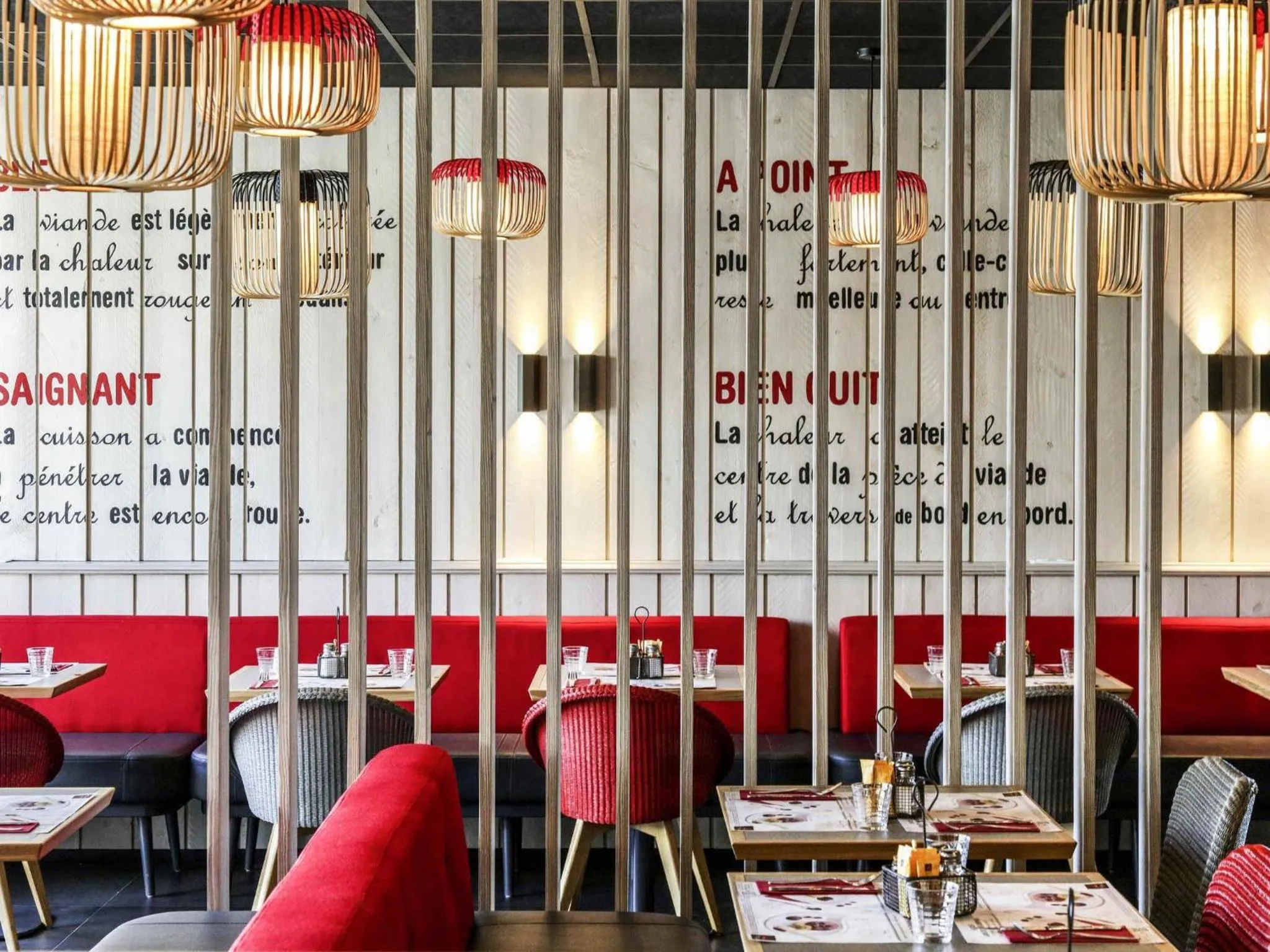 Restaurant/places to eat in ibis Orange Centre Echangeur A7 A9