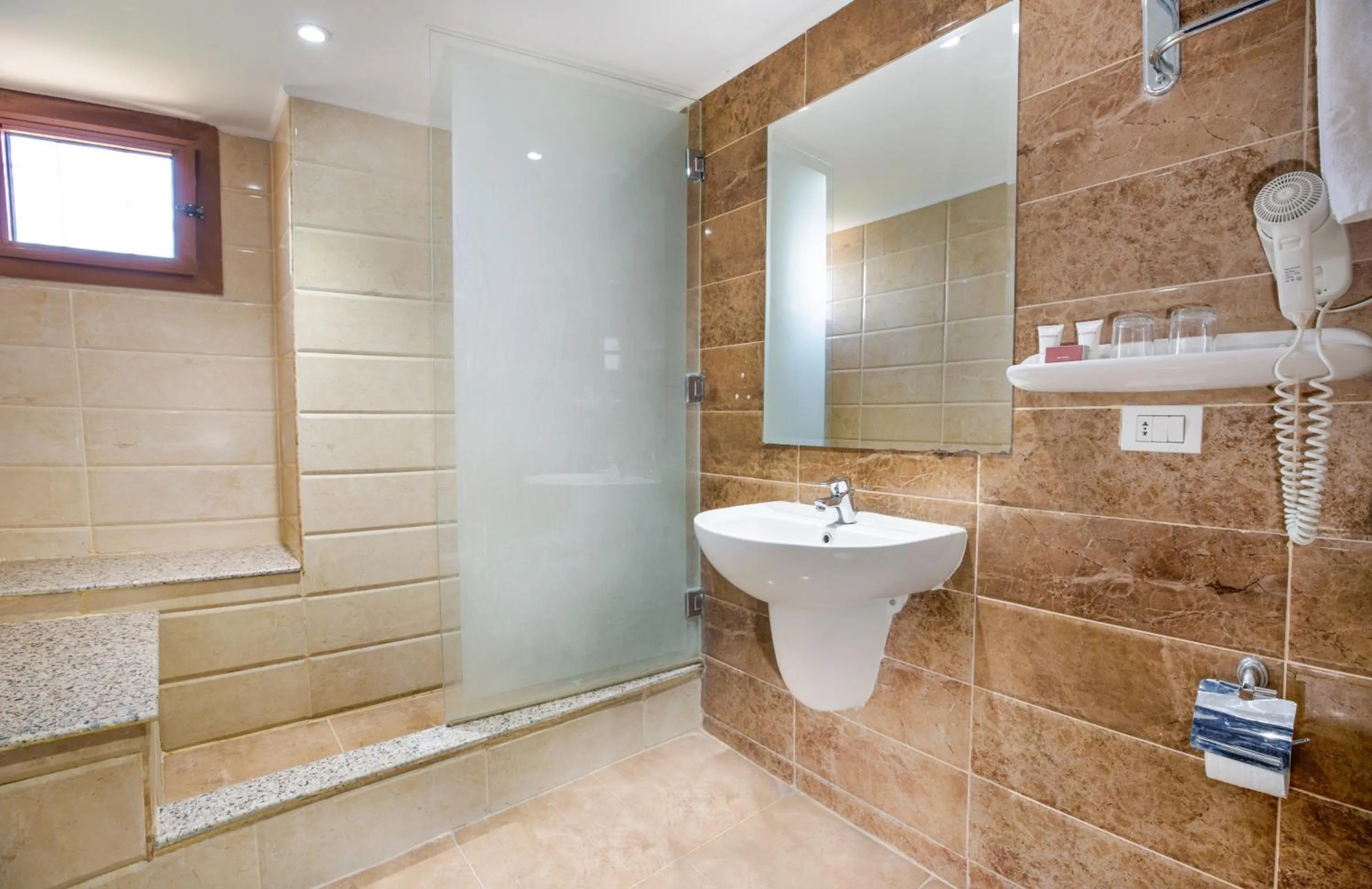 Bathroom in Obelisk Nile Hotel Aswan