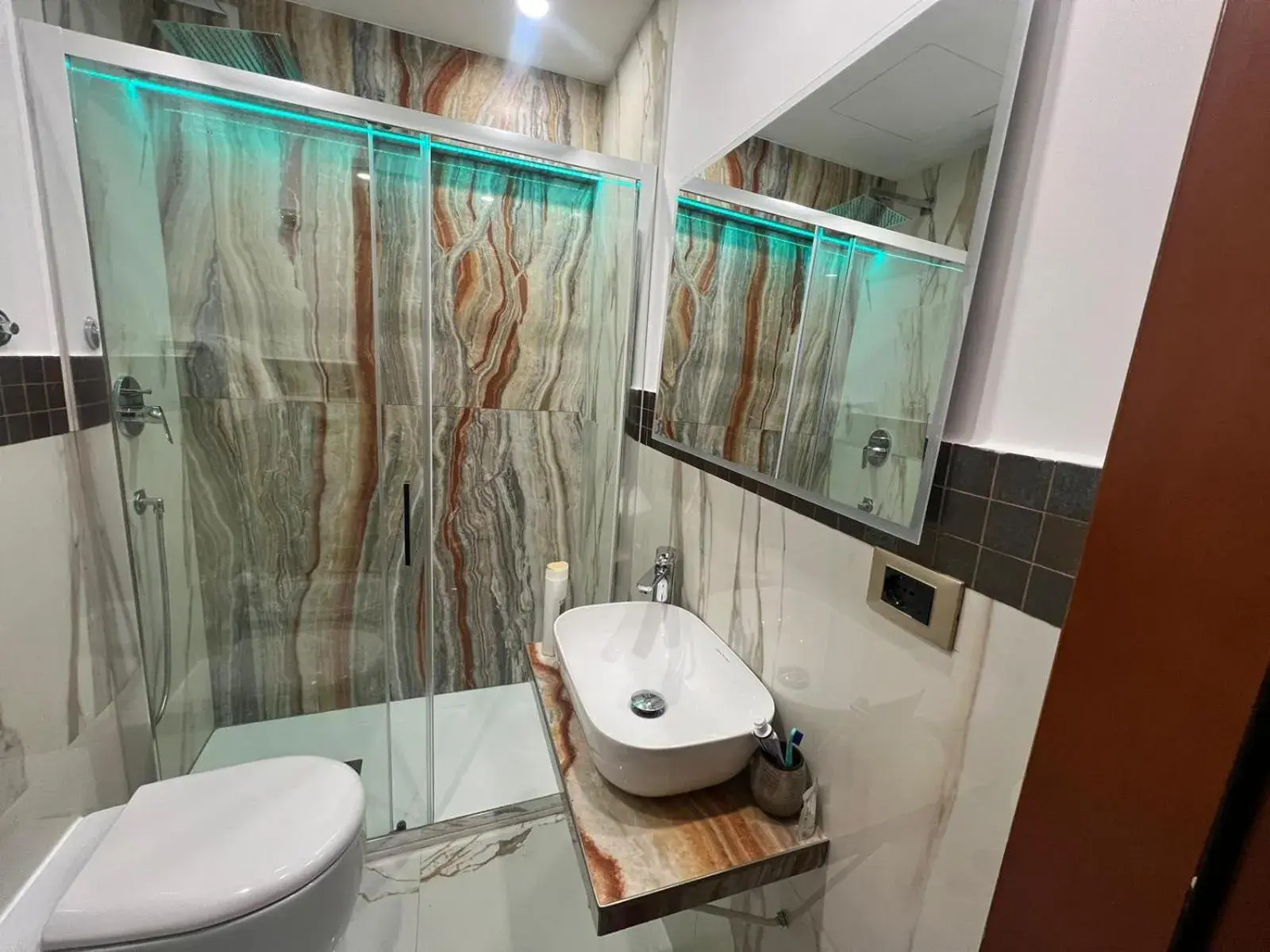 Double Room in Hotel Ercoli House Double Room in Hotel Ercoli House