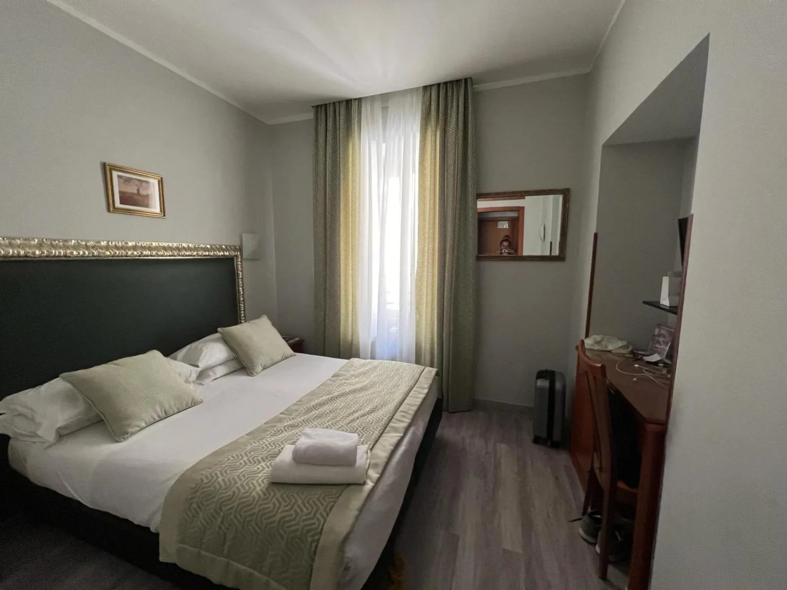 Bed in Hotel Ercoli House
