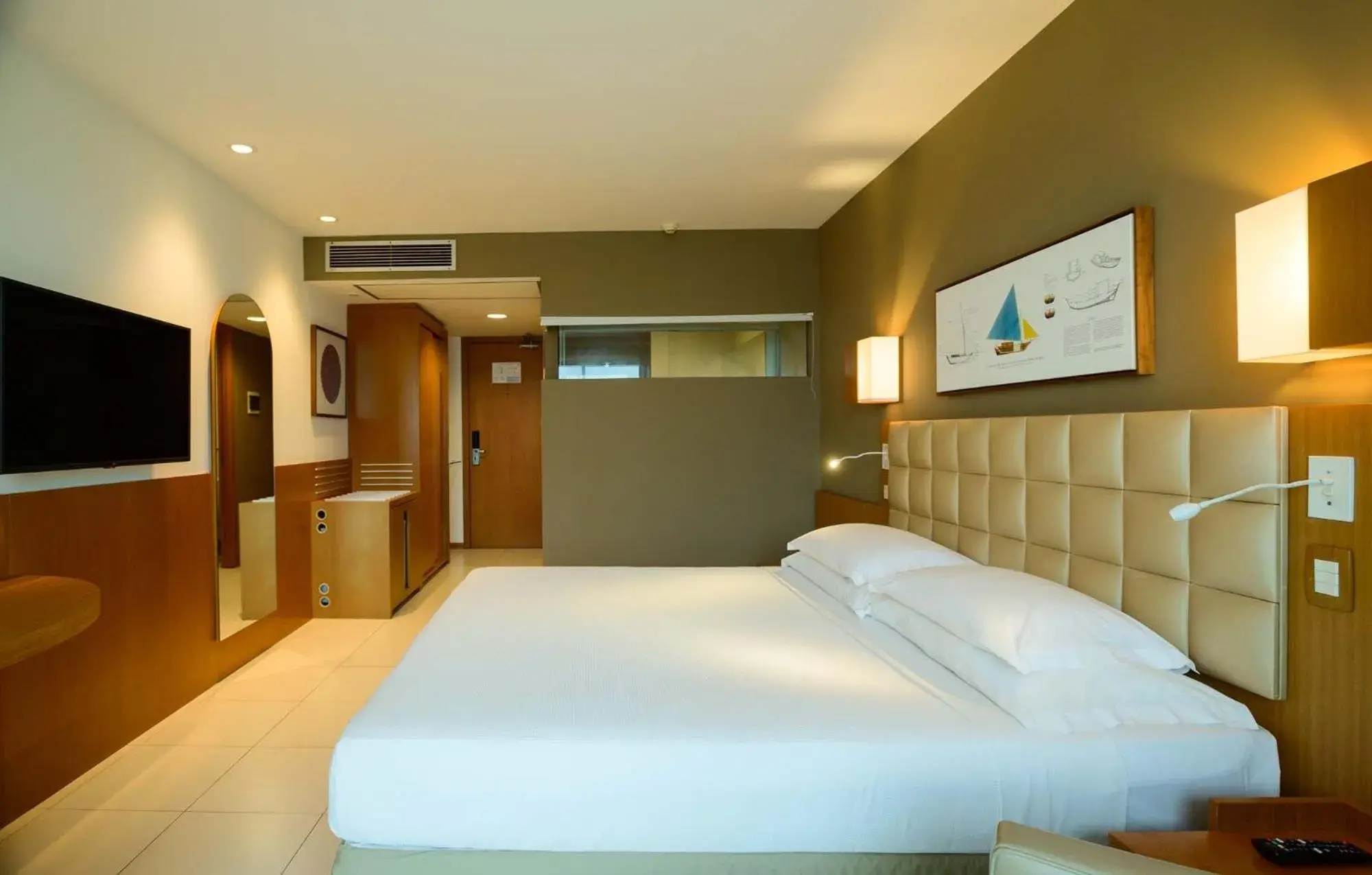 Deluxe Double Room with Sea View in Hotel Luzeiros São Luis Deluxe Double Room with Sea View in Hotel Luzeiros São Luis