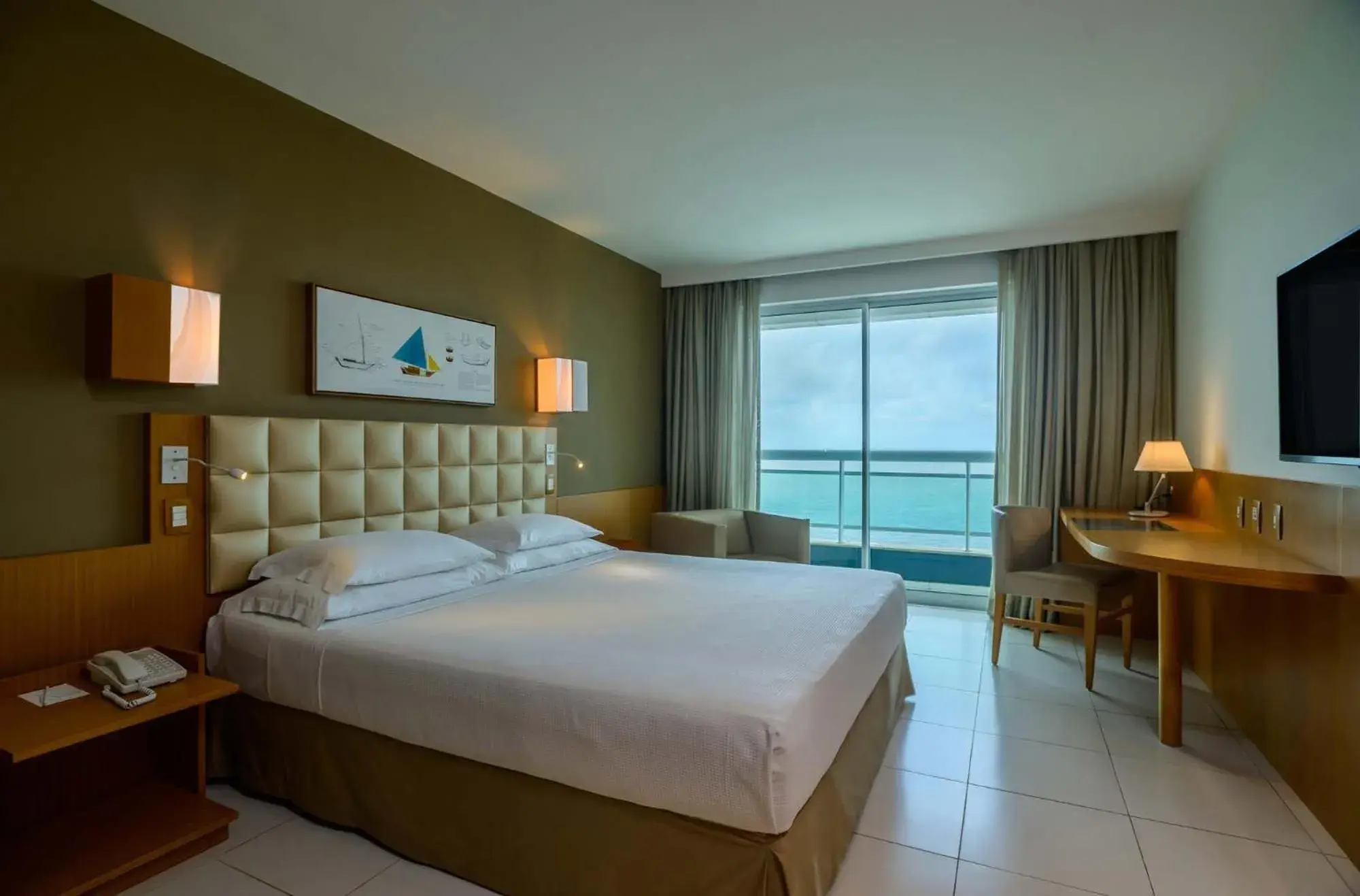 Deluxe Double Room with Sea View in Hotel Luzeiros São Luis Deluxe Double Room with Sea View in Hotel Luzeiros São Luis