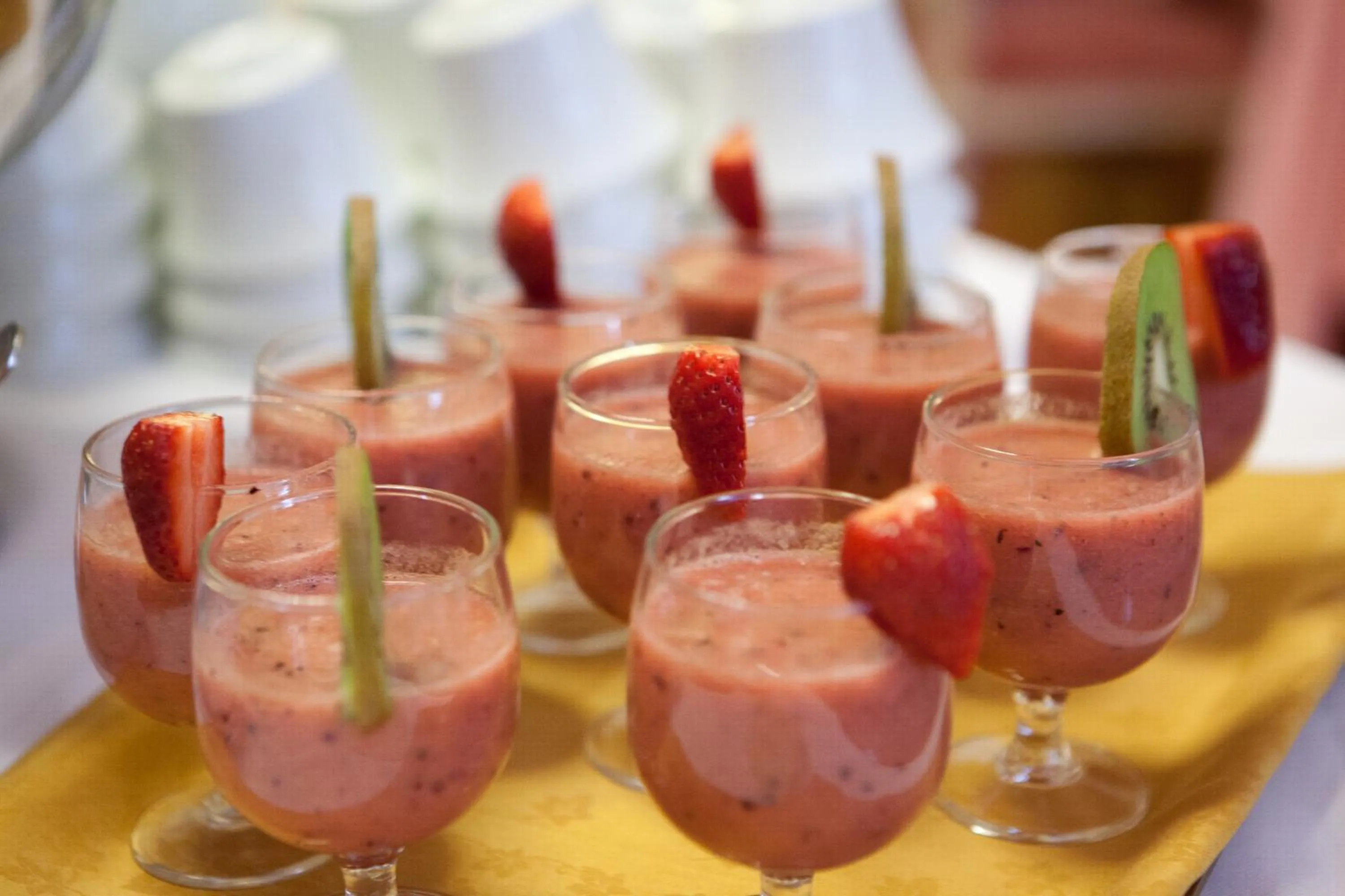 Buffet breakfast in Santa Barbara Hotel