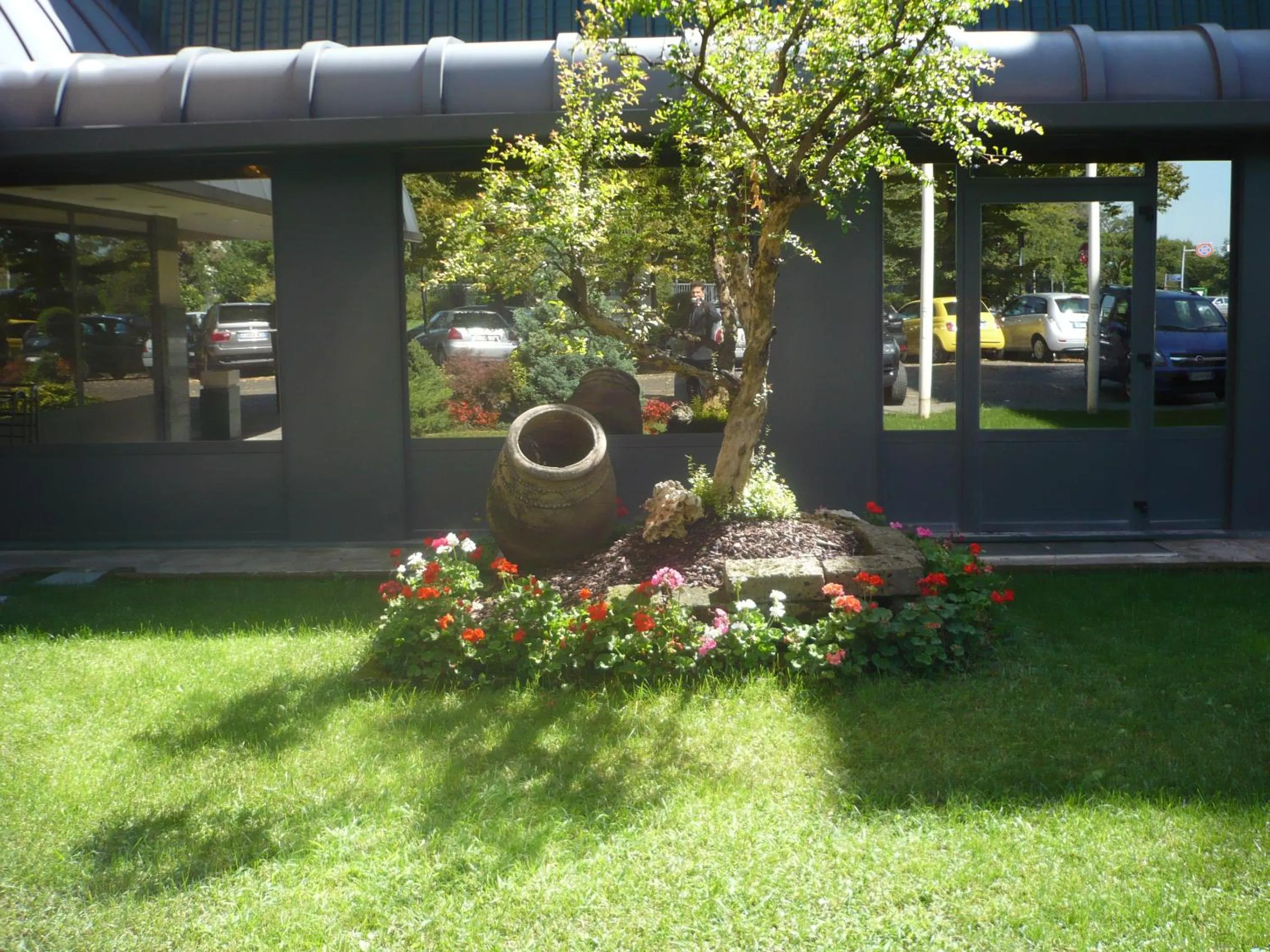 Property building in Santa Barbara Hotel