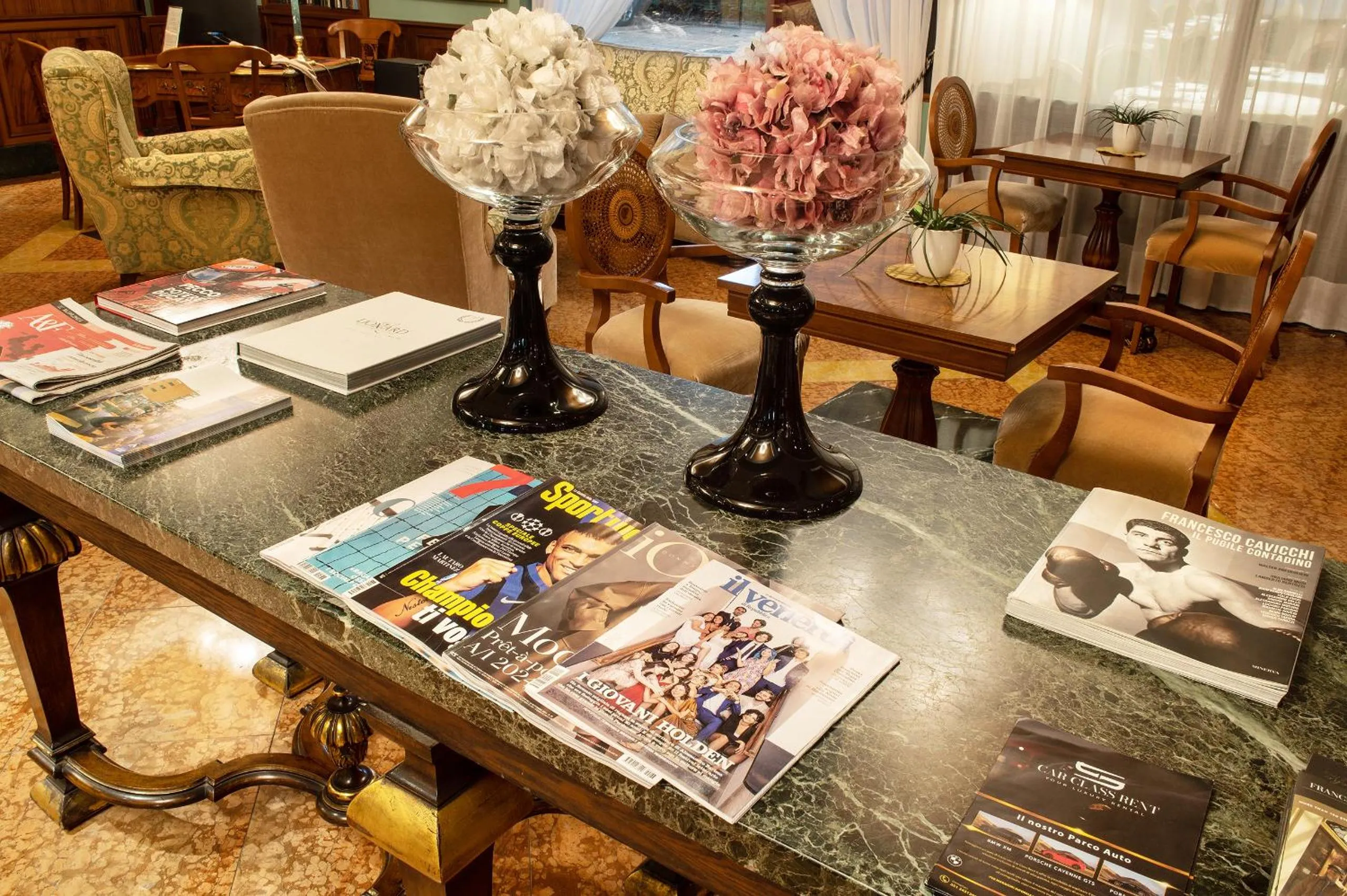 Lobby or reception in Santa Barbara Hotel