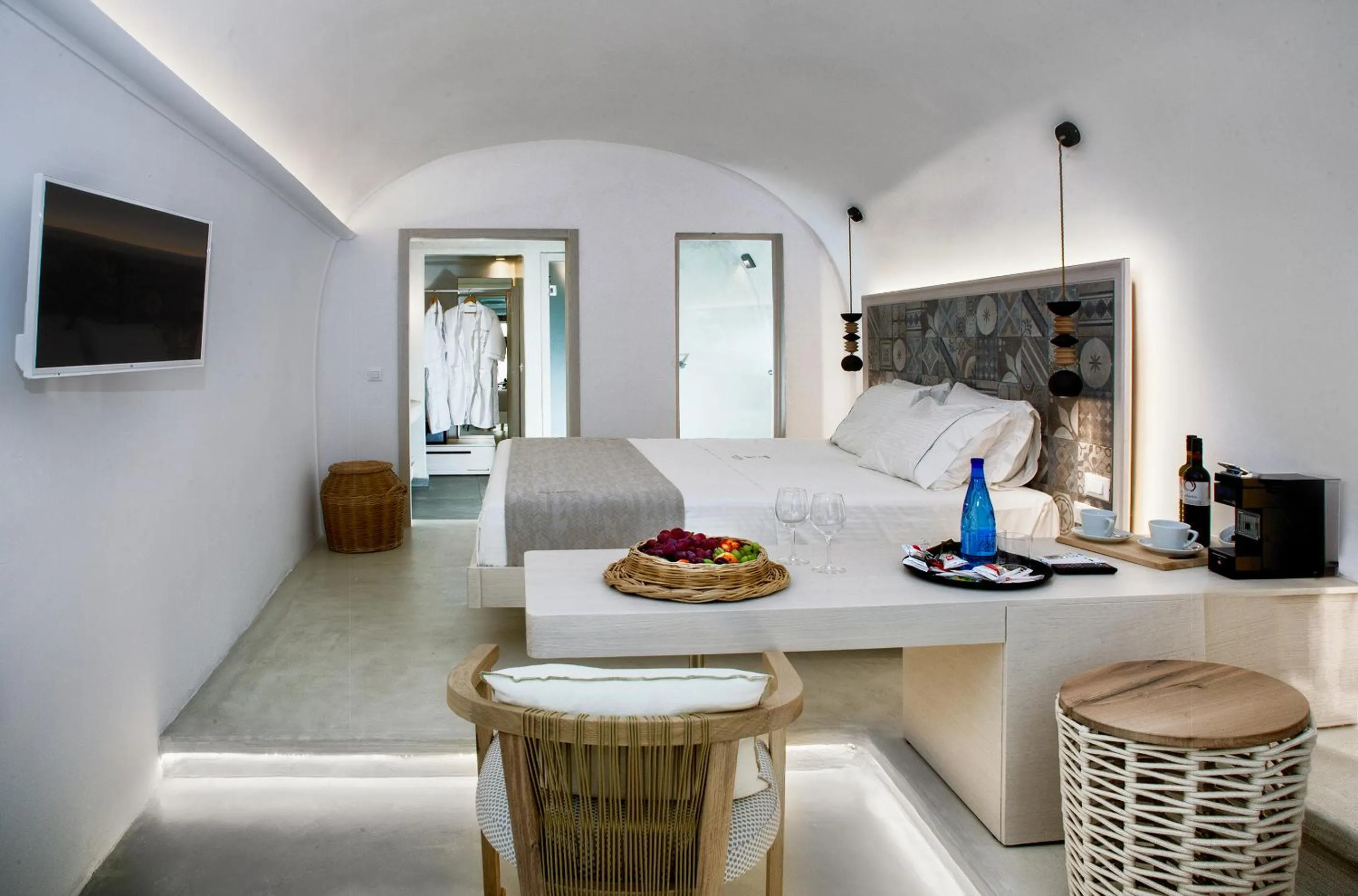 Bedroom in Aperto Suites - Adults Only