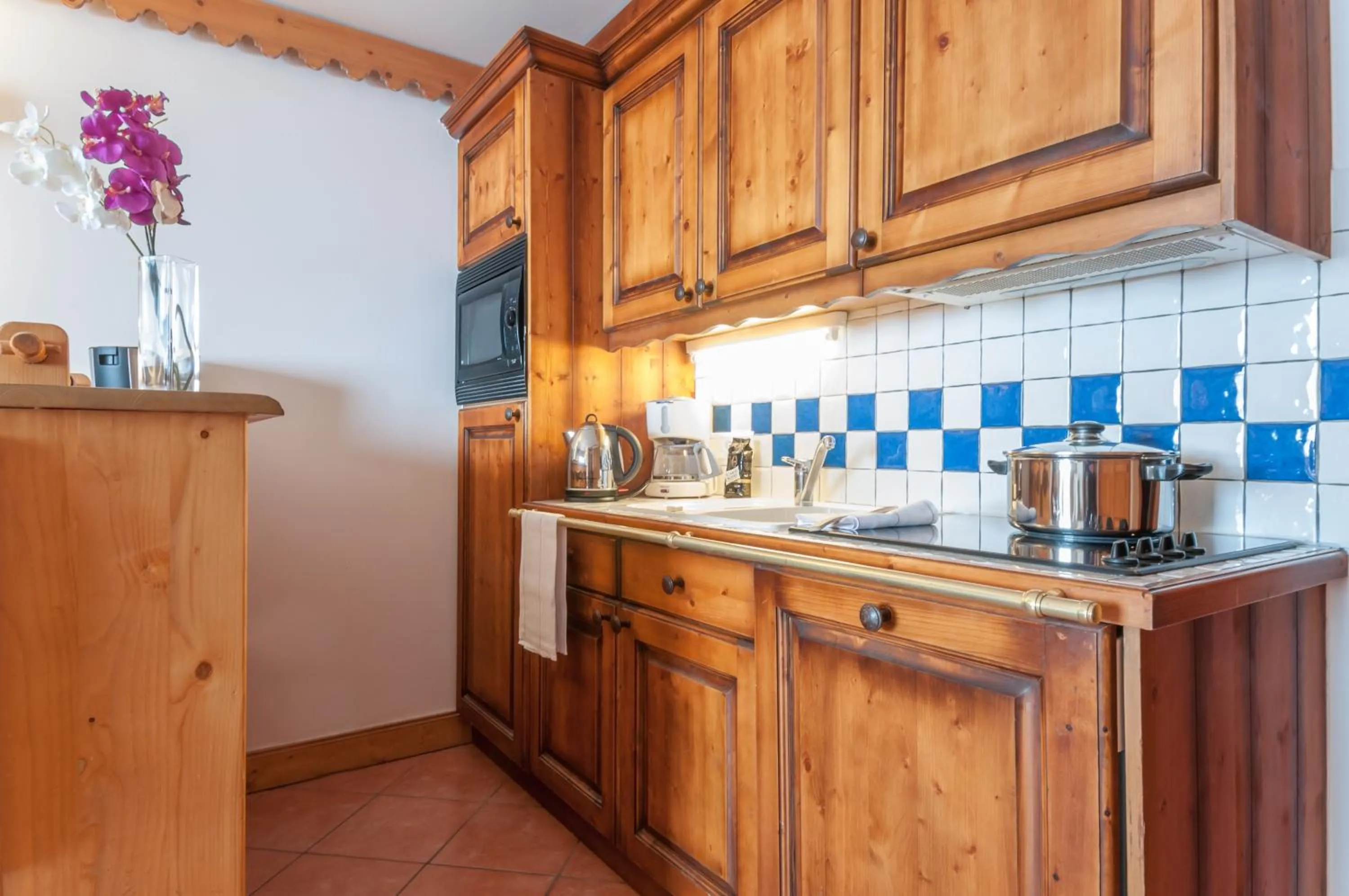 Coffee/tea facilities in Résidence Pierre & Vacances Premium Les Hauts Bois