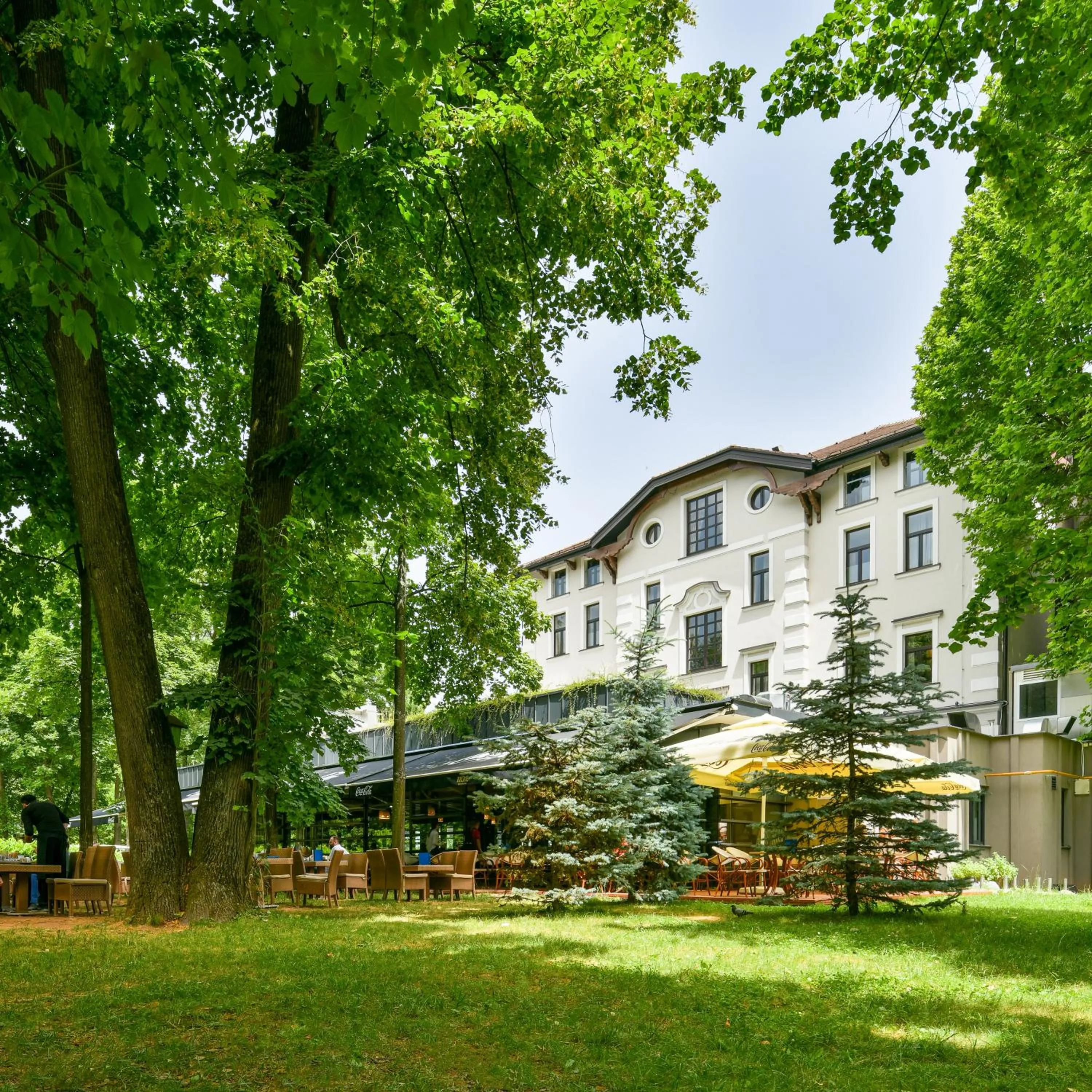 Restaurant/places to eat in Heritage Hotel Krone