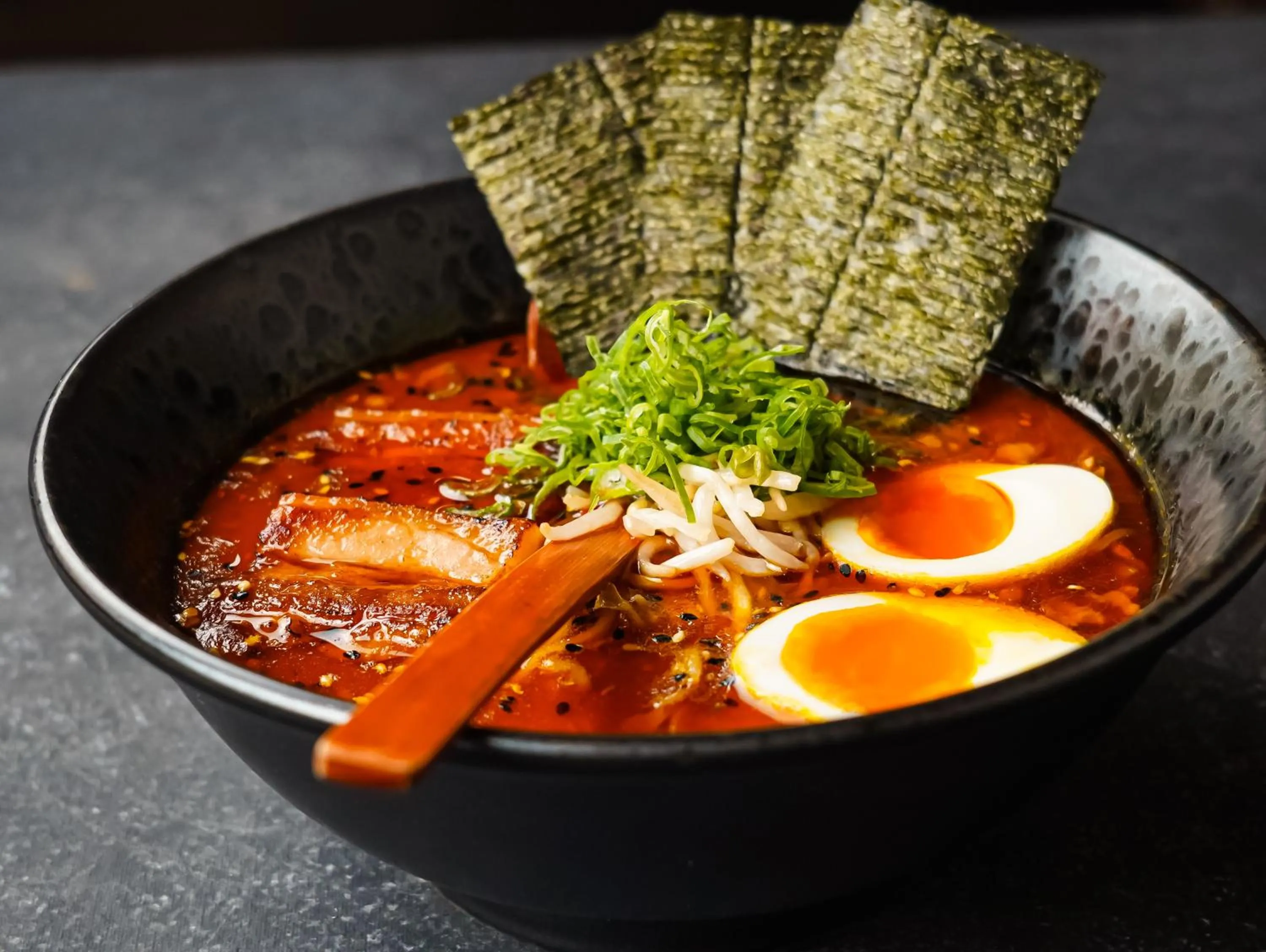 Restaurant/places to eat in W Santiago