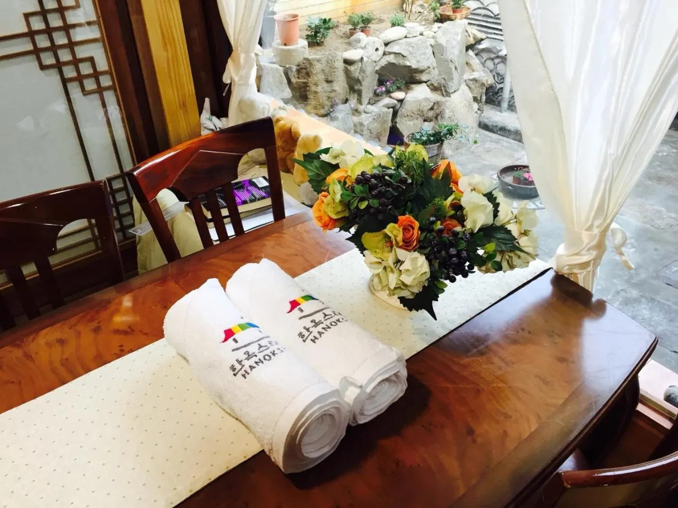 Property building, Bed in Dajayon Hanok Stay