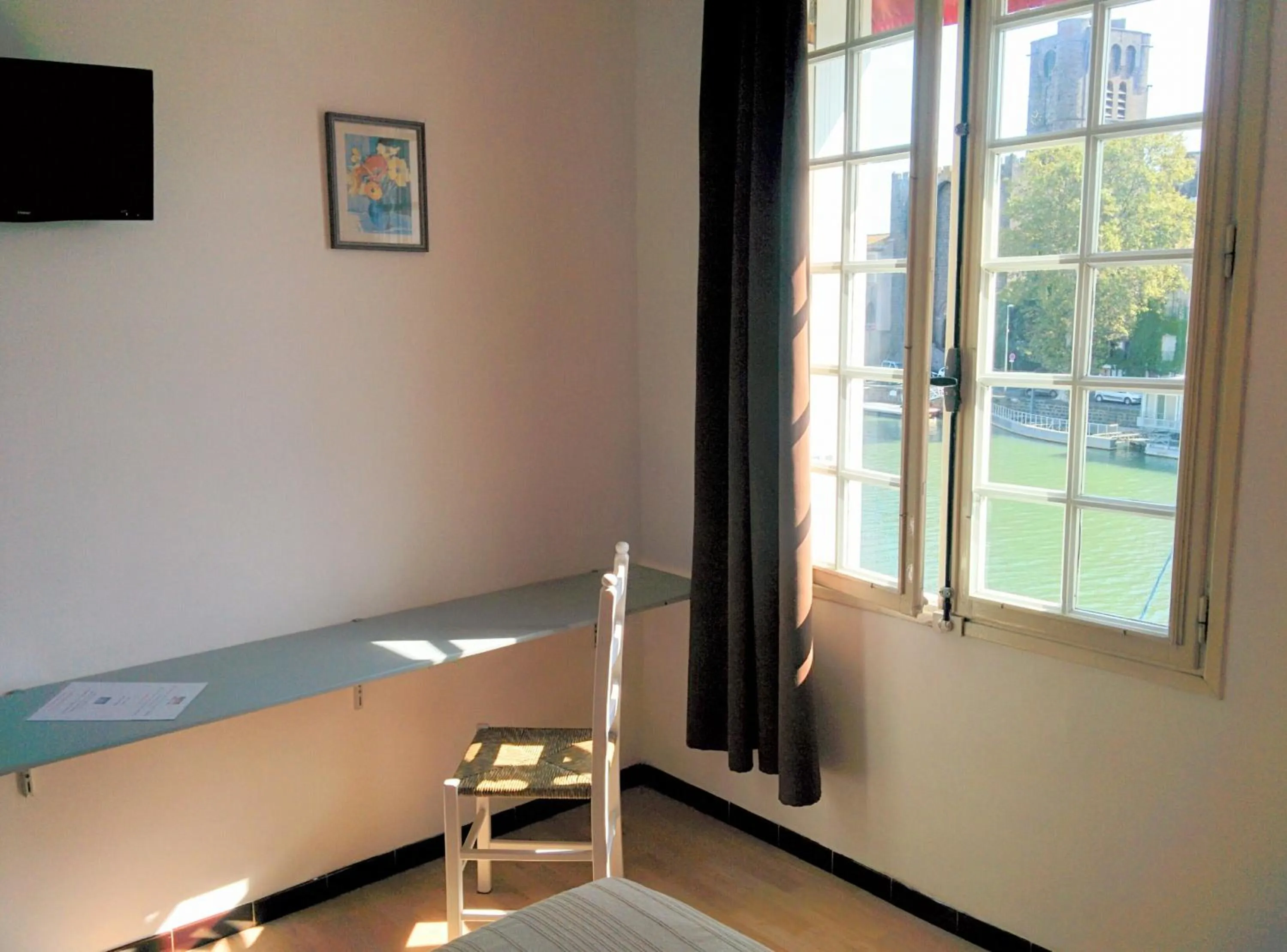 Bedroom in Hotel Araur