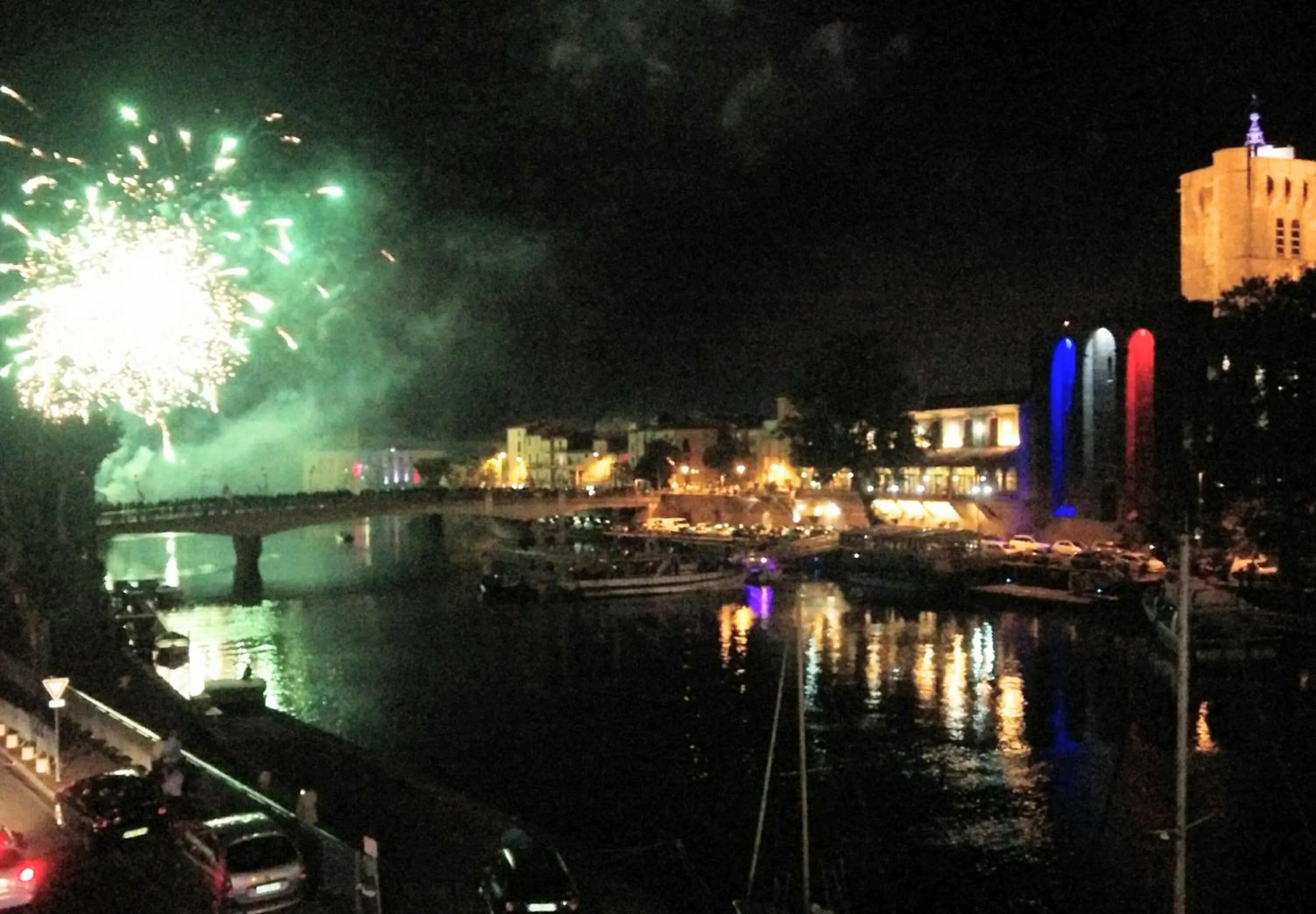 Evening entertainment in Hotel Araur