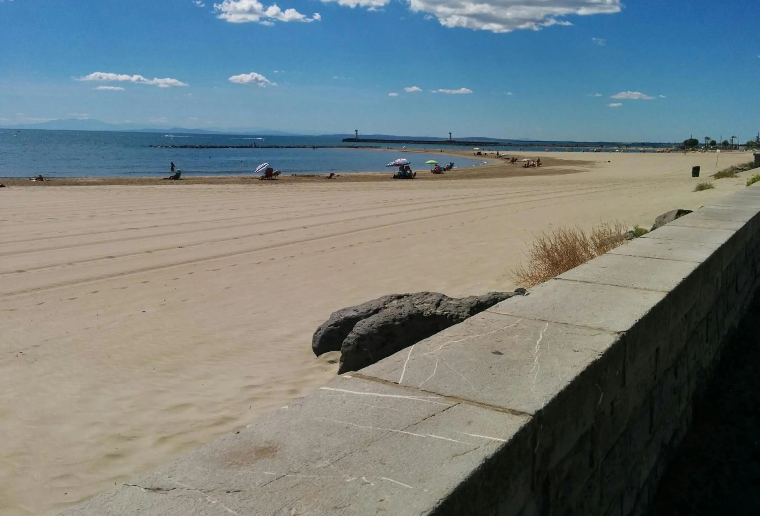 Activities in Hotel Araur