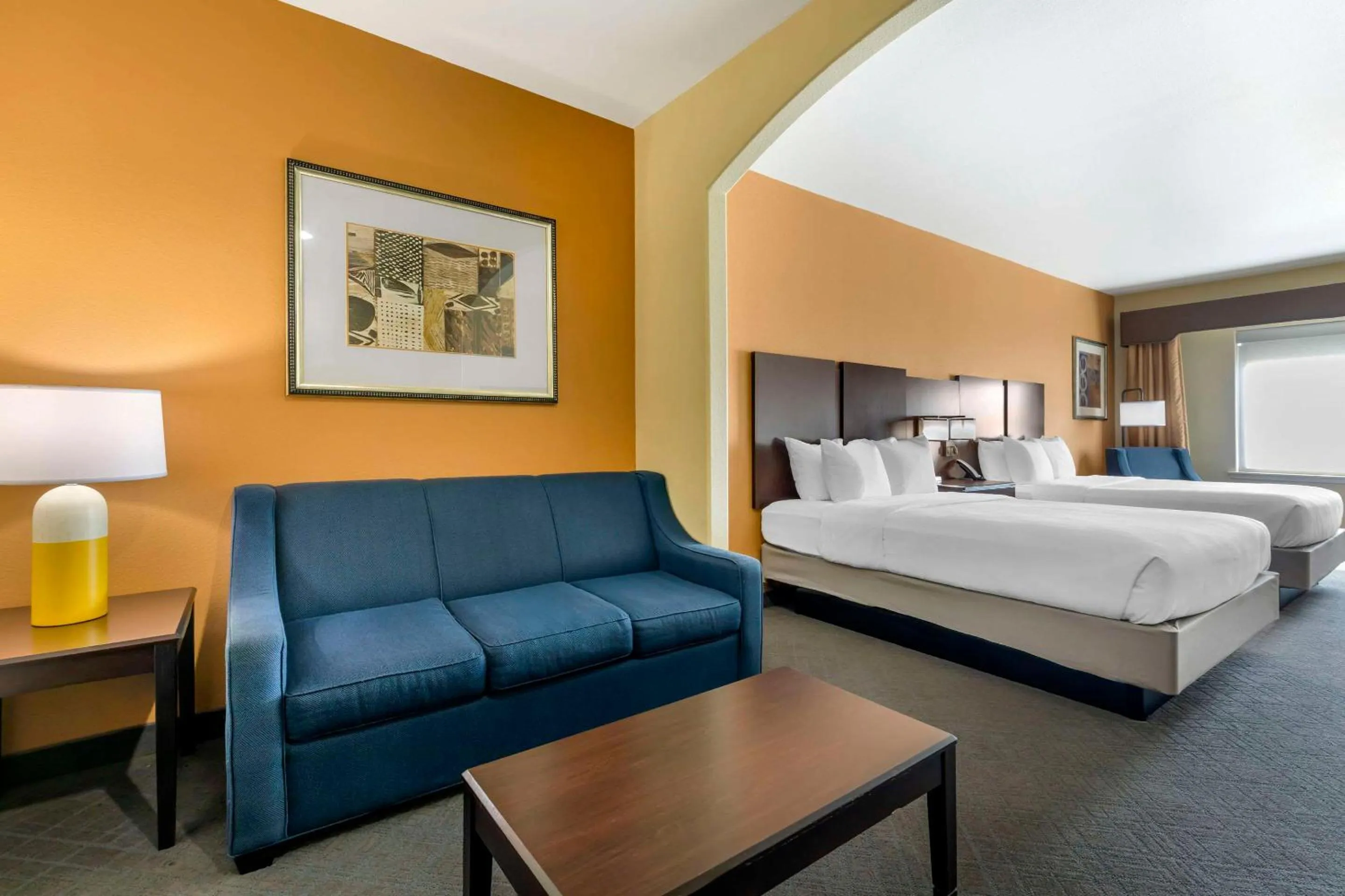 Bedroom, Bed in Comfort Inn & Suites Mexia