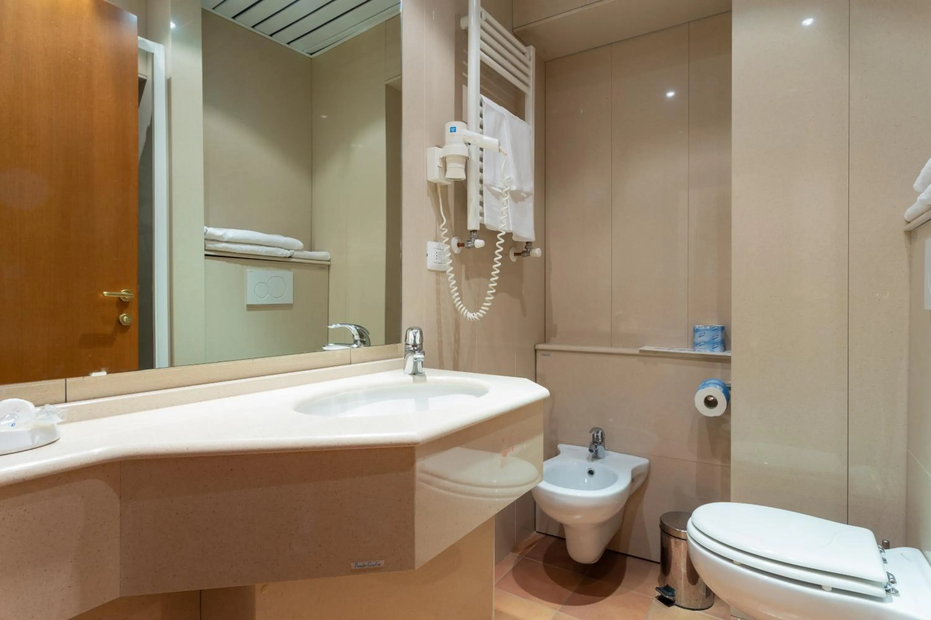 Bathroom in Albergo Il Cacciatore