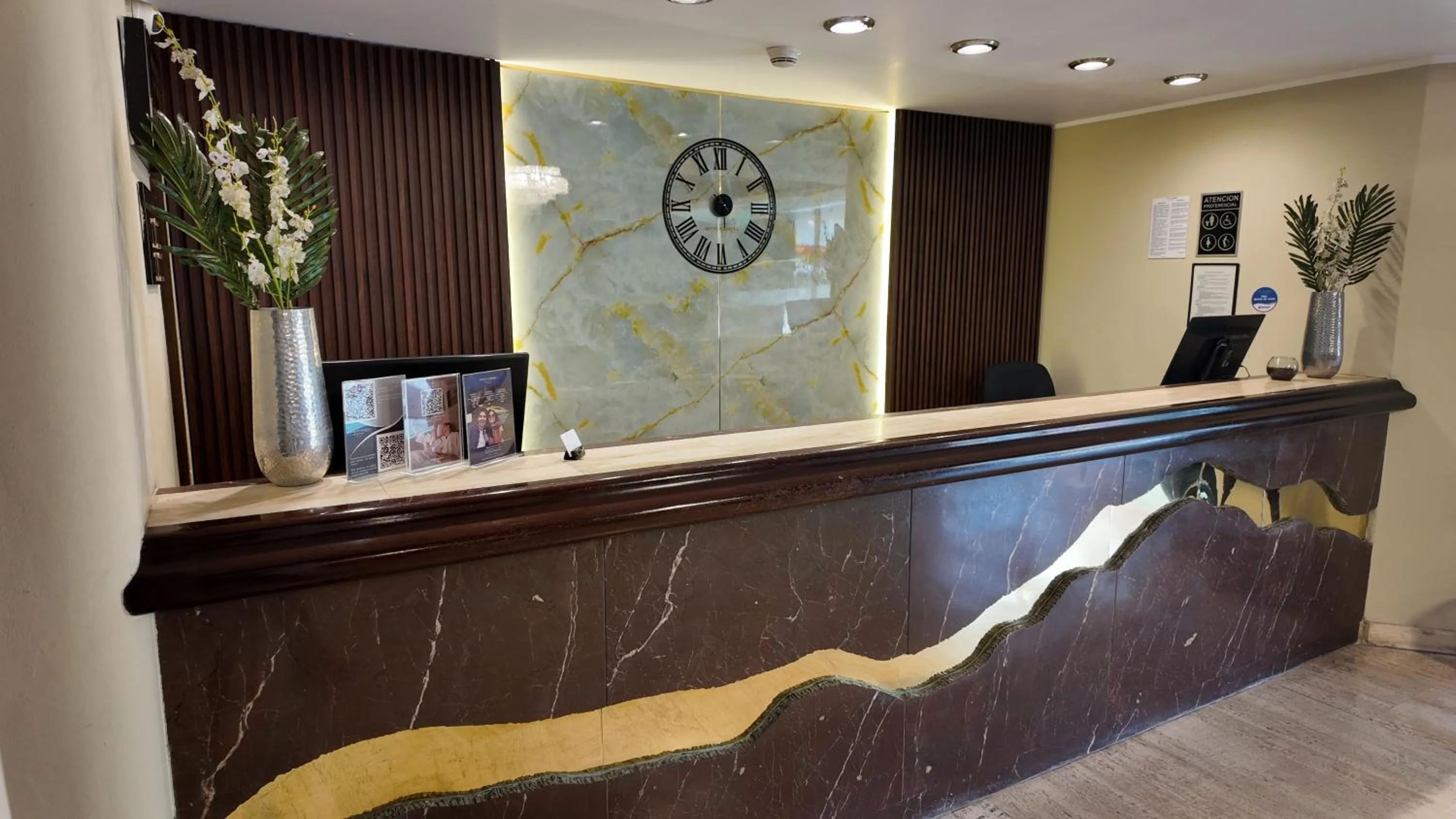 Lobby or reception in Hotel Carrera