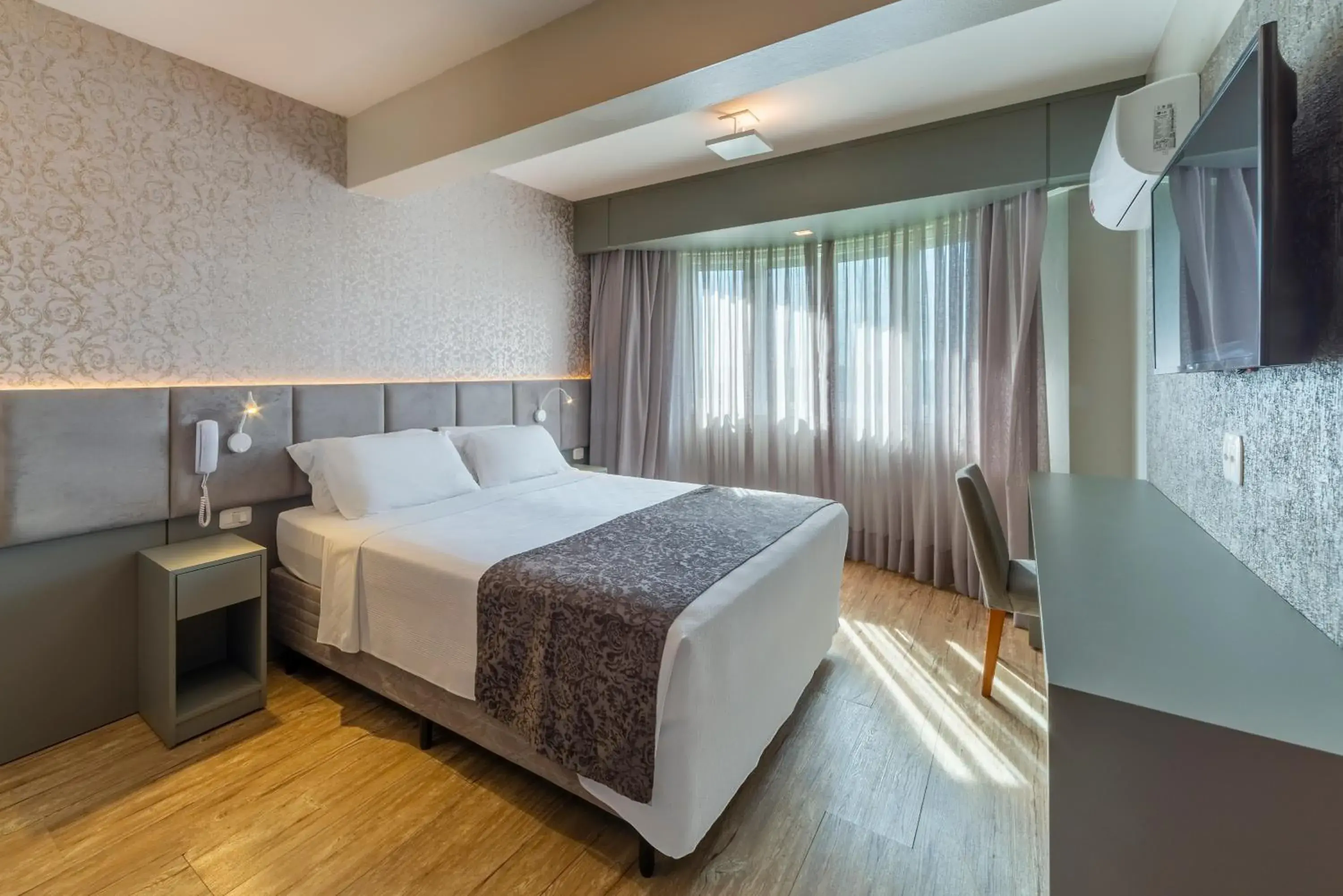 Super Luxury Room in Hotel Laghetto Siena Gramado Super Luxury Room in Hotel Laghetto Siena Gramado