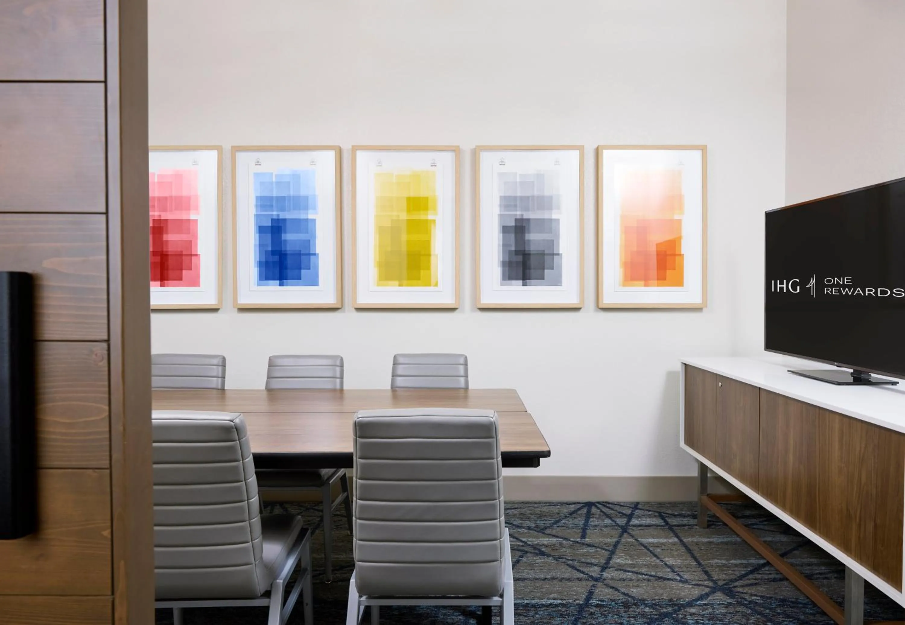 Meeting/conference room in Holiday Inn Express Hotel & Suites Nogales by IHG