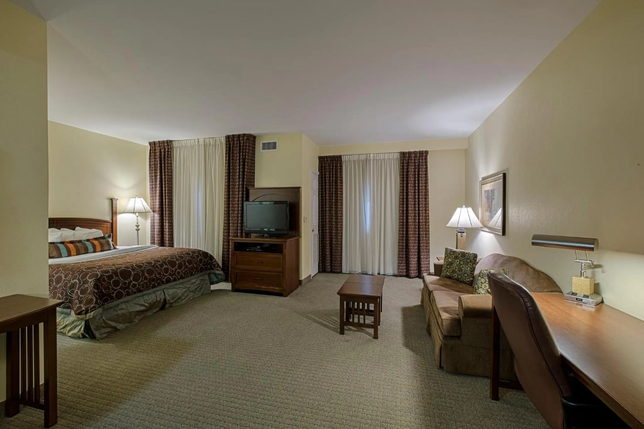 Photo of the whole room, Bed in Staybridge Suites Harrisburg-Hershey by IHG
