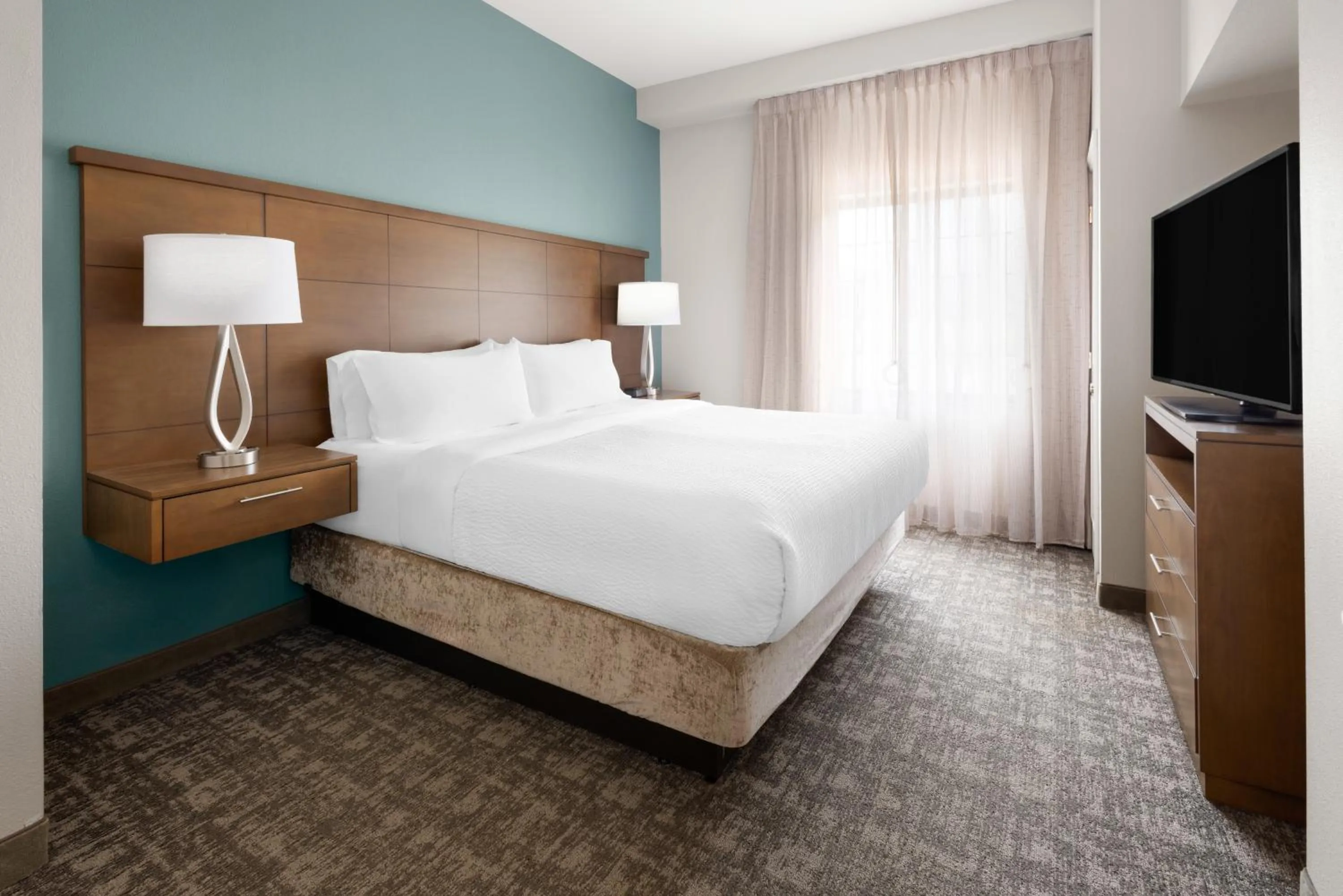 Bedroom, Bed in Staybridge Suites Harrisburg-Hershey by IHG