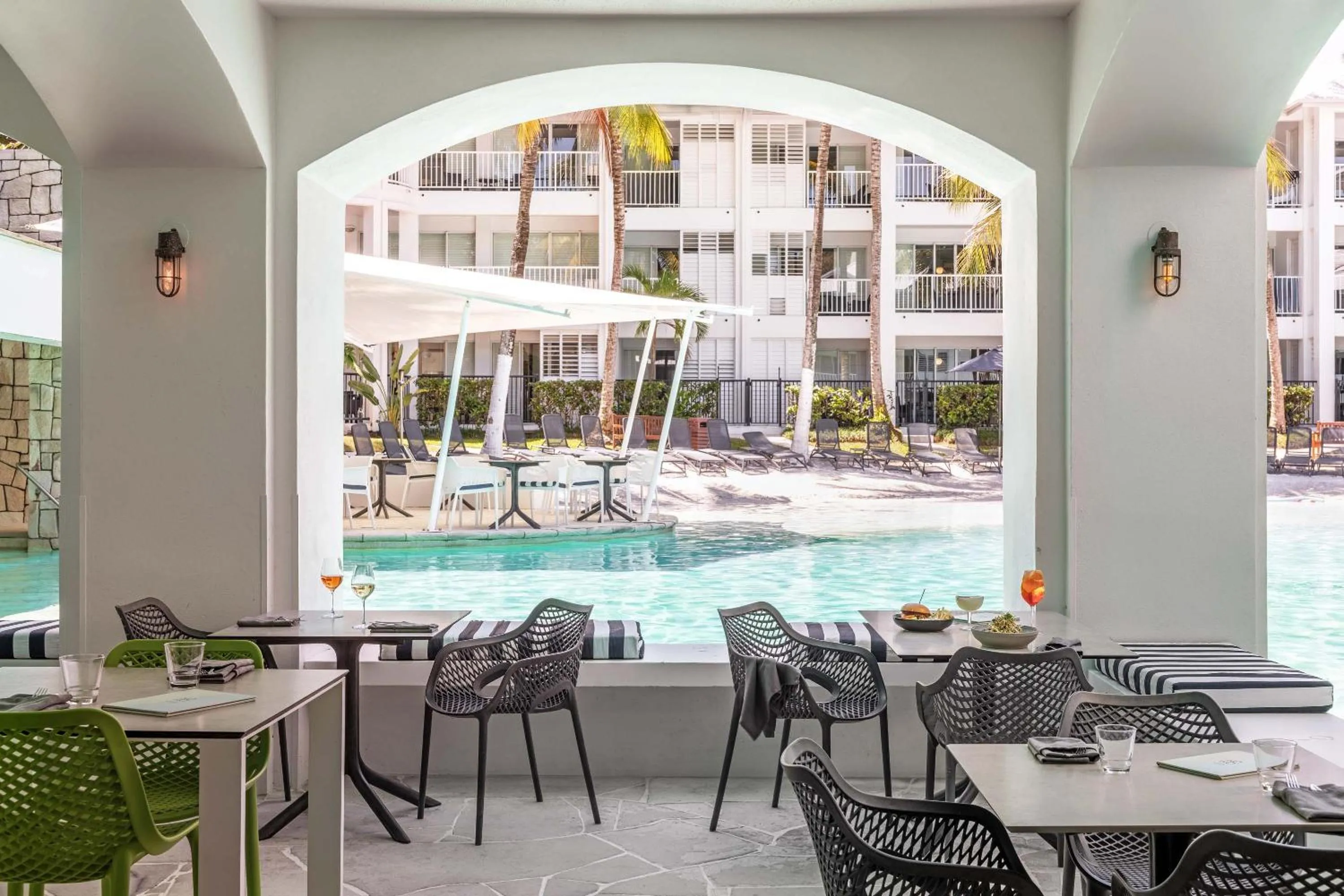 Restaurant/places to eat in Peppers Beach Club