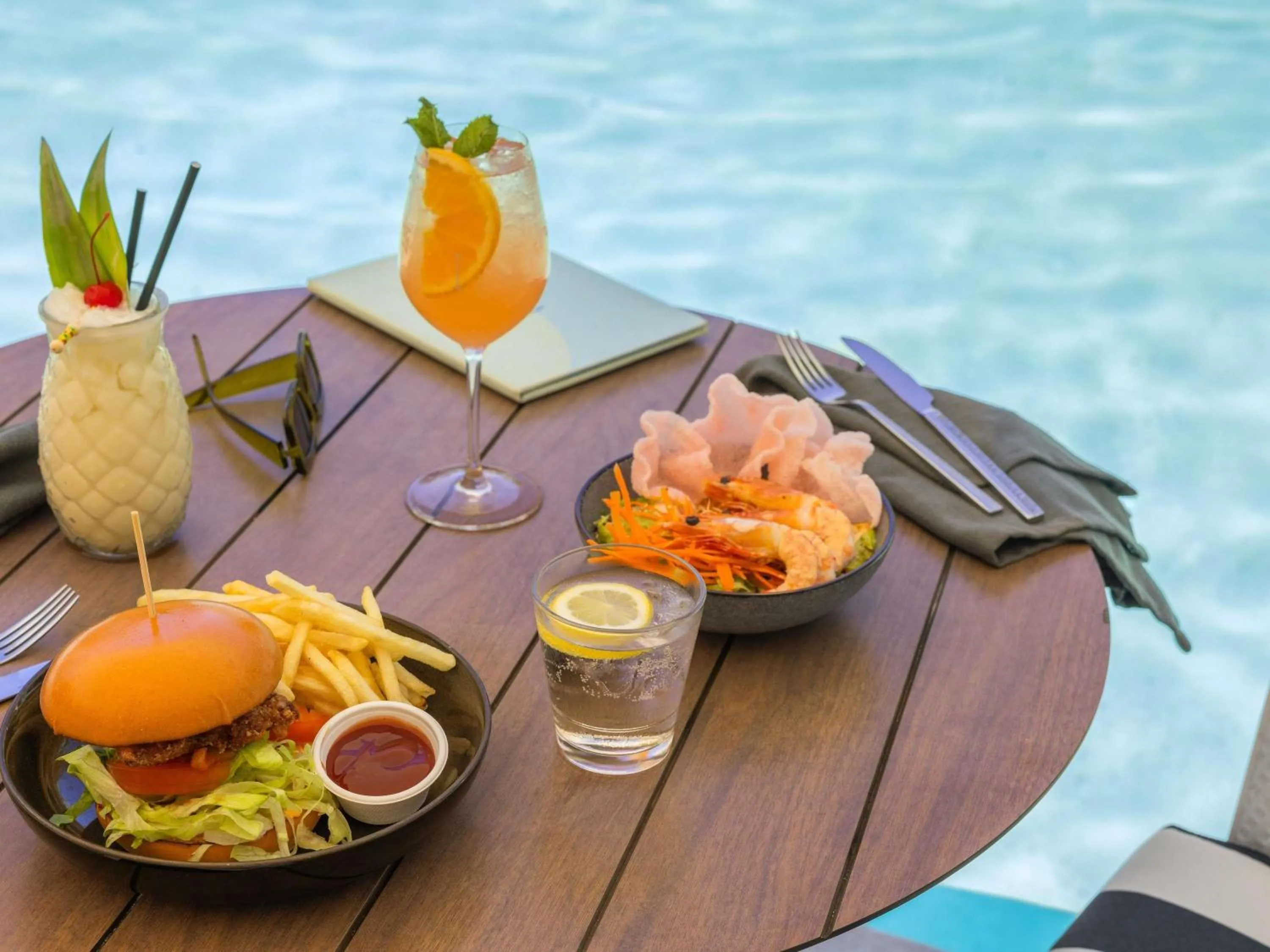 Restaurant/places to eat in Peppers Beach Club