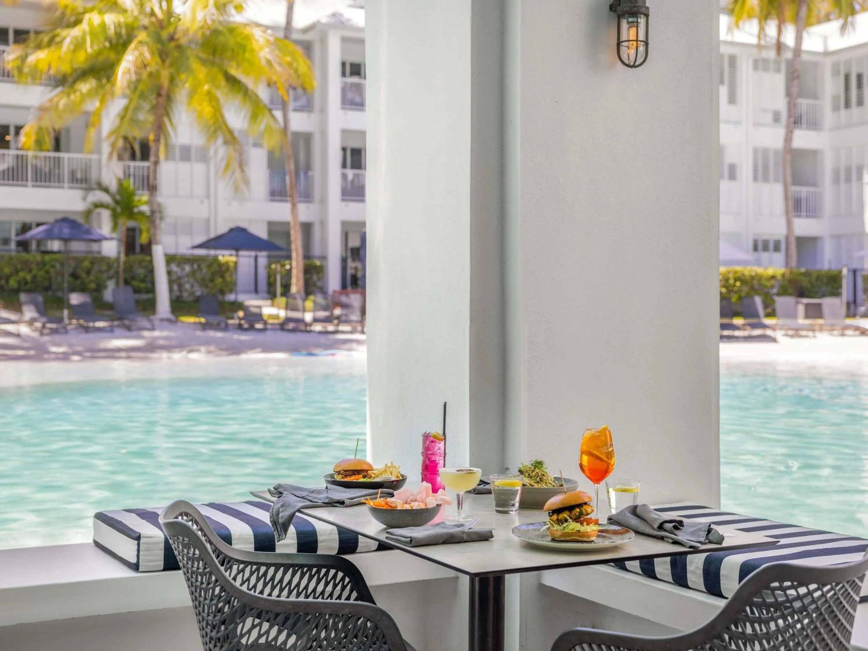 Restaurant/places to eat in Peppers Beach Club