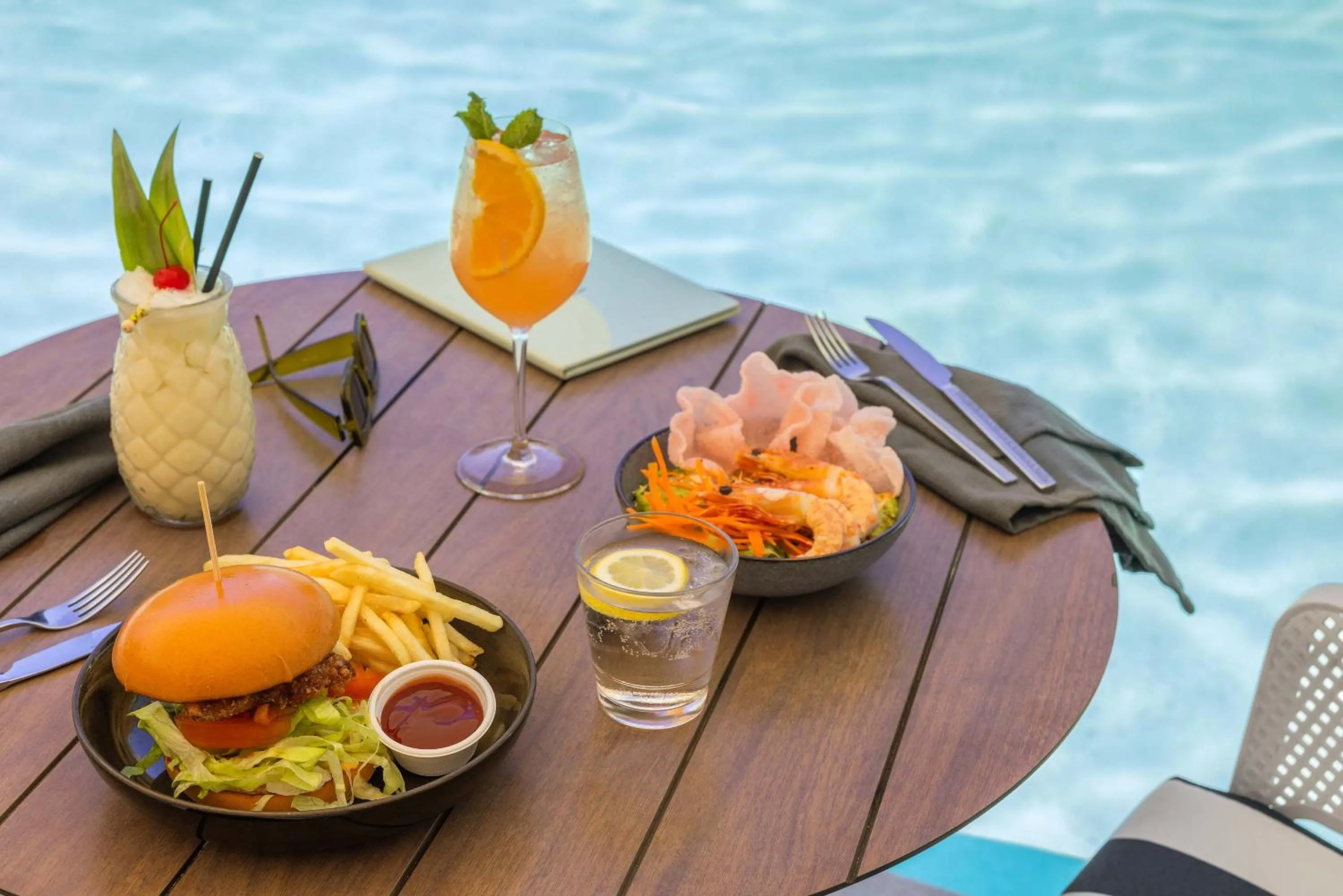 Restaurant/places to eat in Peppers Beach Club