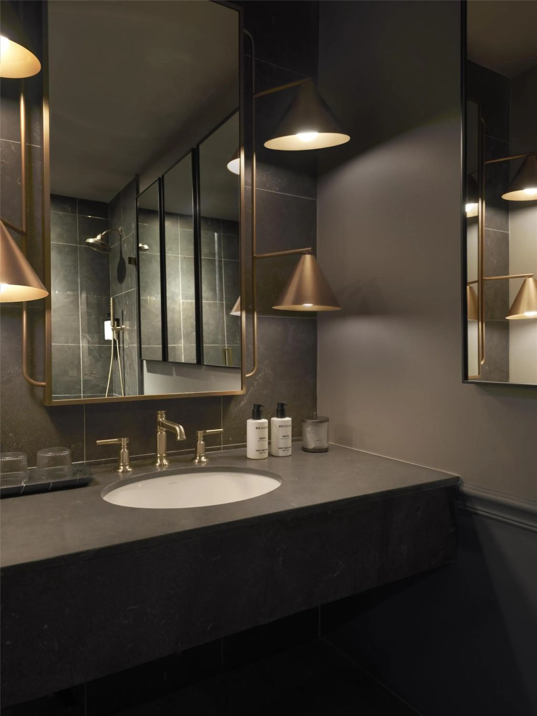 Bathroom in The Bellevue Hotel, in the Unbound Collection by Hyatt