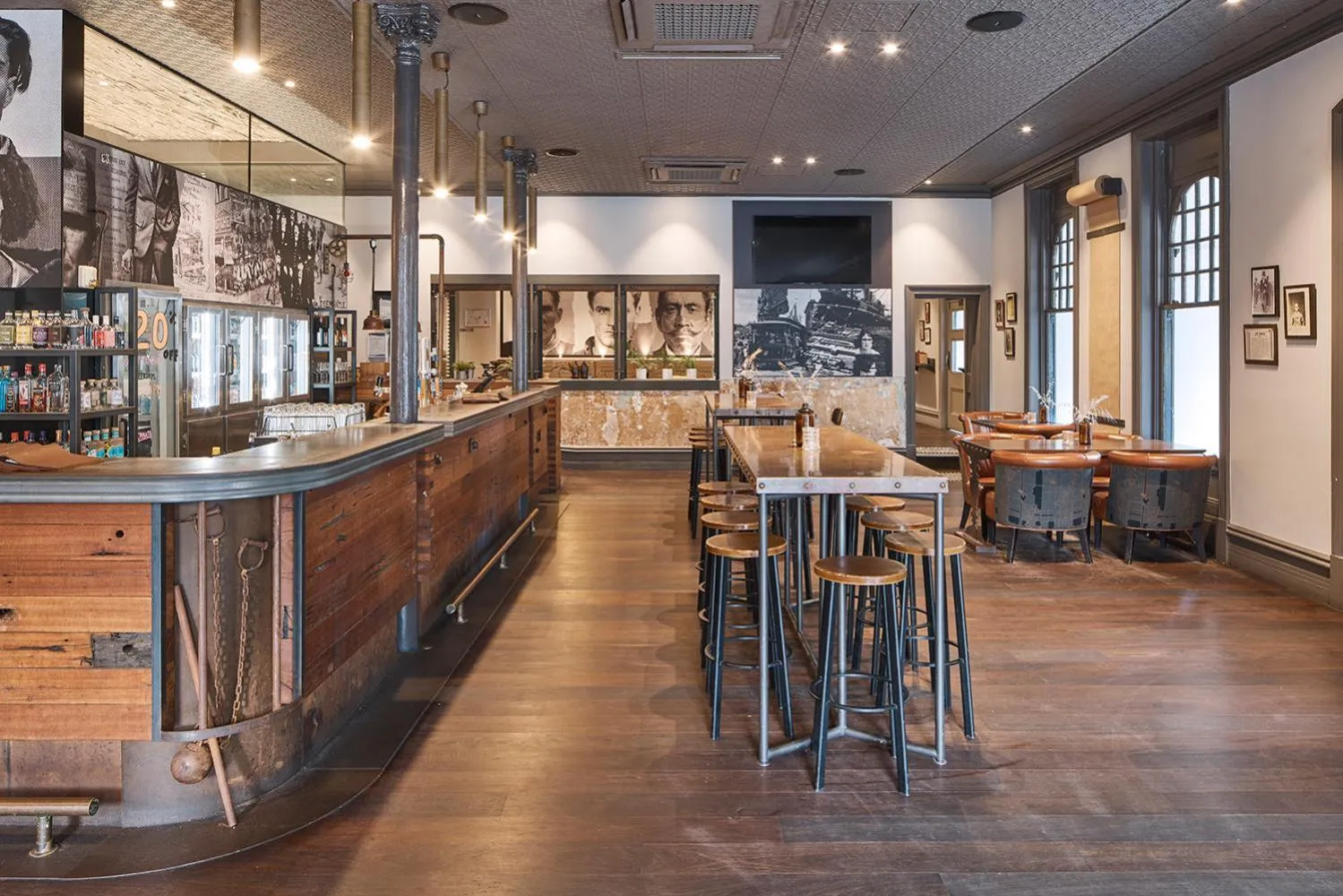 Lounge or bar in Esplanade Hotel Fremantle - by Rydges