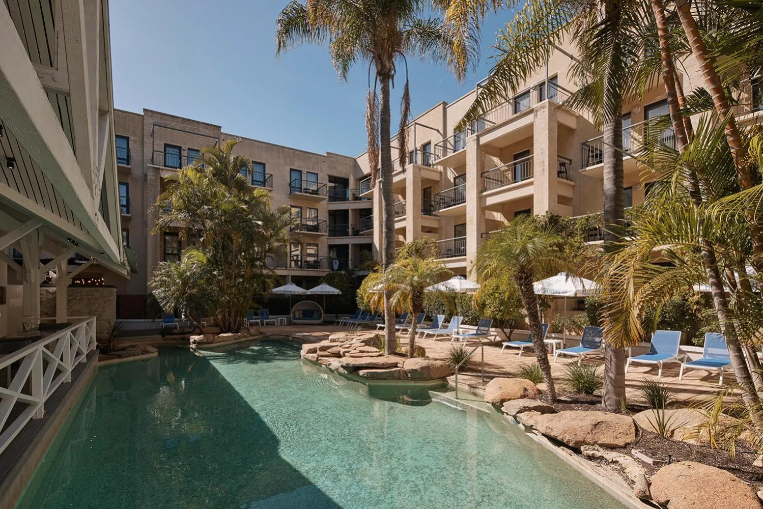 Swimming pool in Esplanade Hotel Fremantle - by Rydges