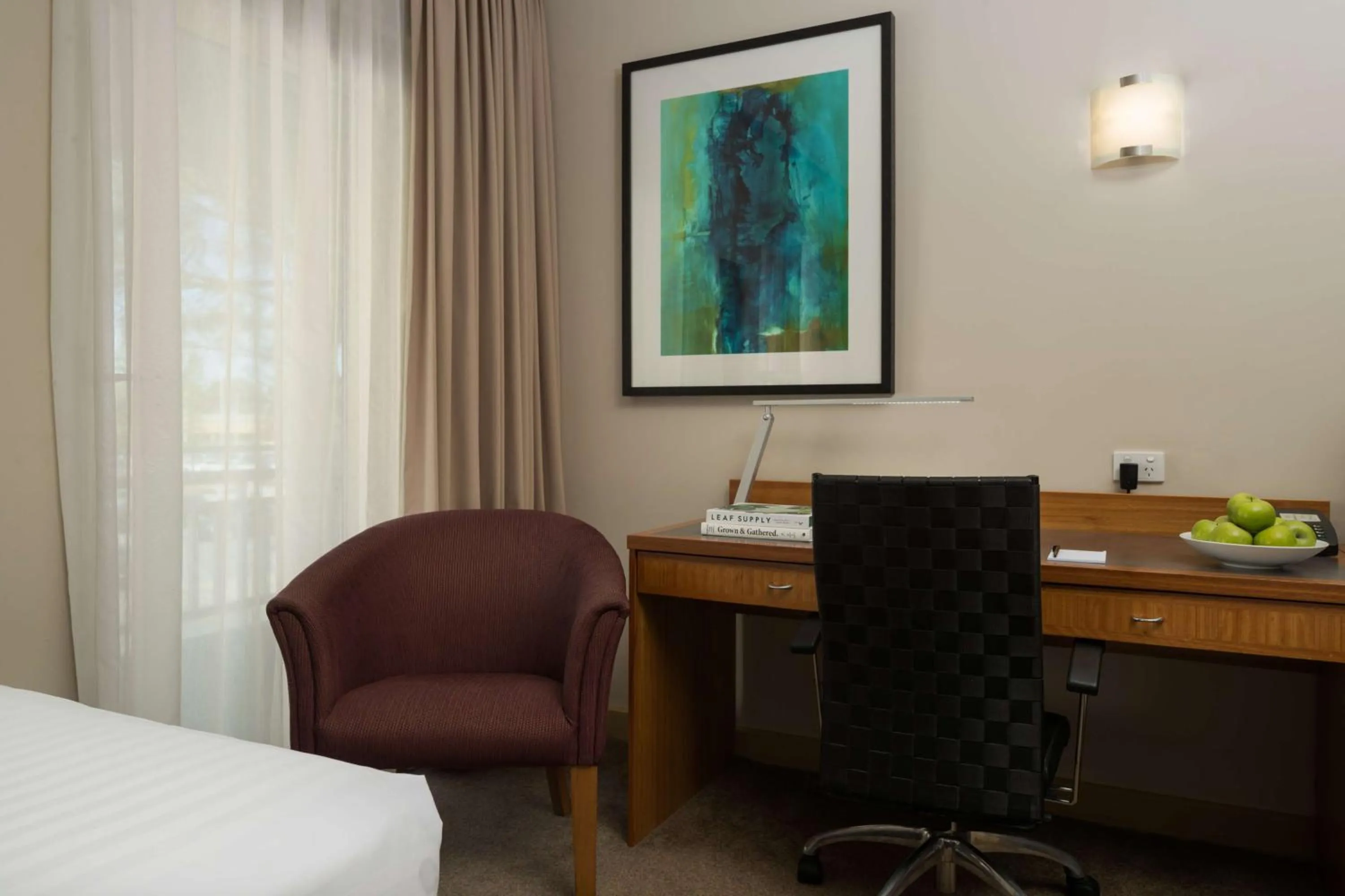 Bedroom in Esplanade Hotel Fremantle - by Rydges