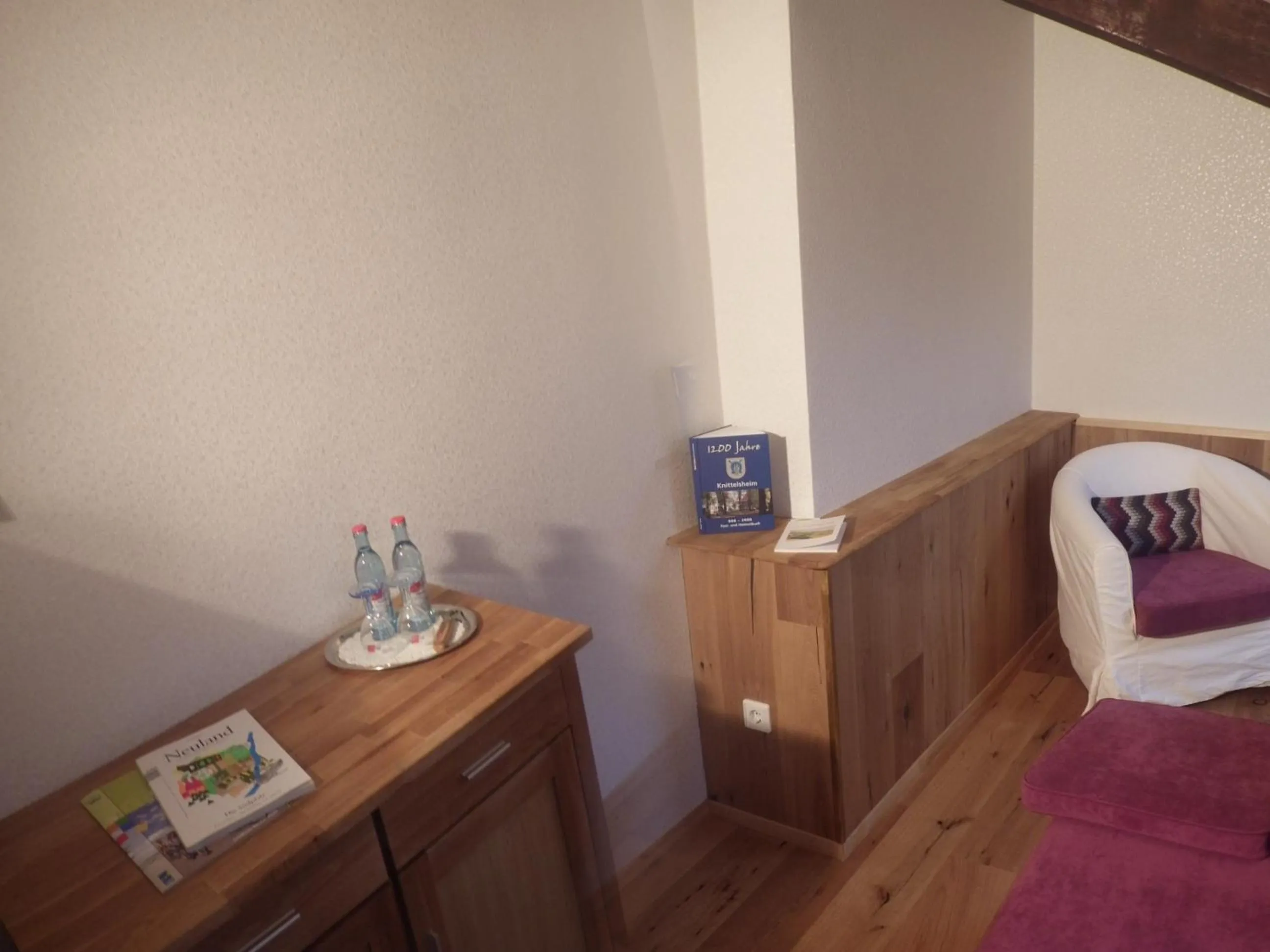 Photo of the whole room in Landhotel Garni Knittelsheimer Mühle