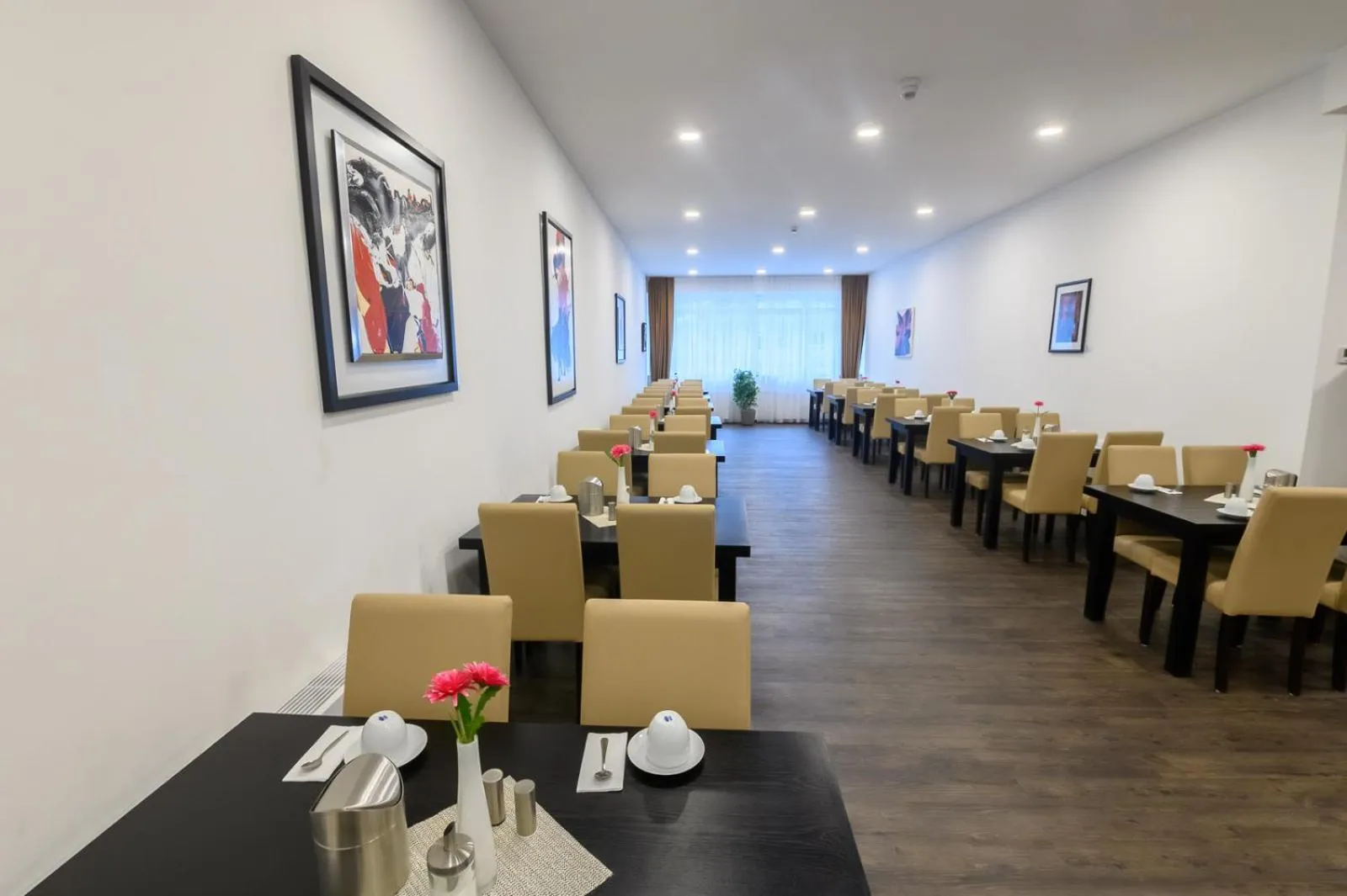 Buffet breakfast in Hotel Luna