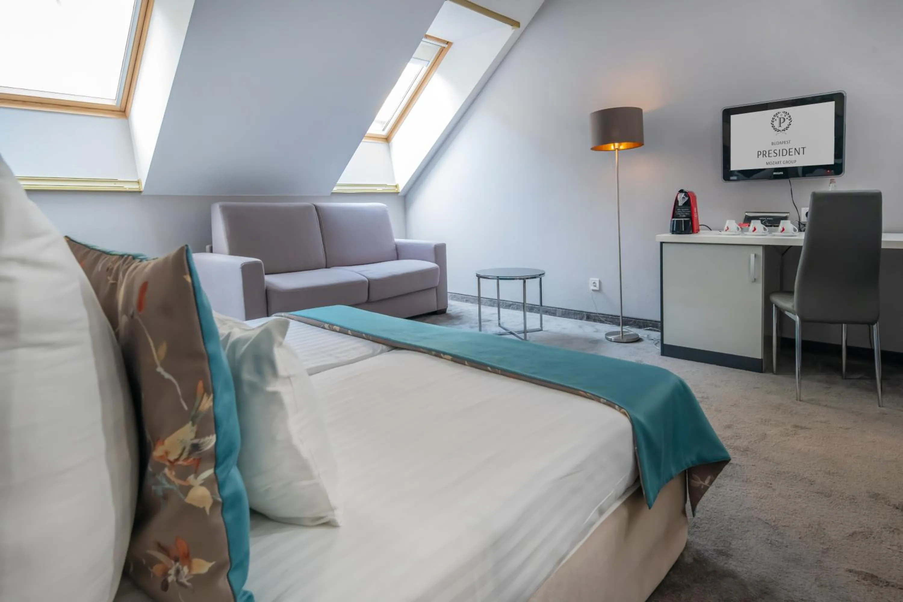 Bed in Hotel President