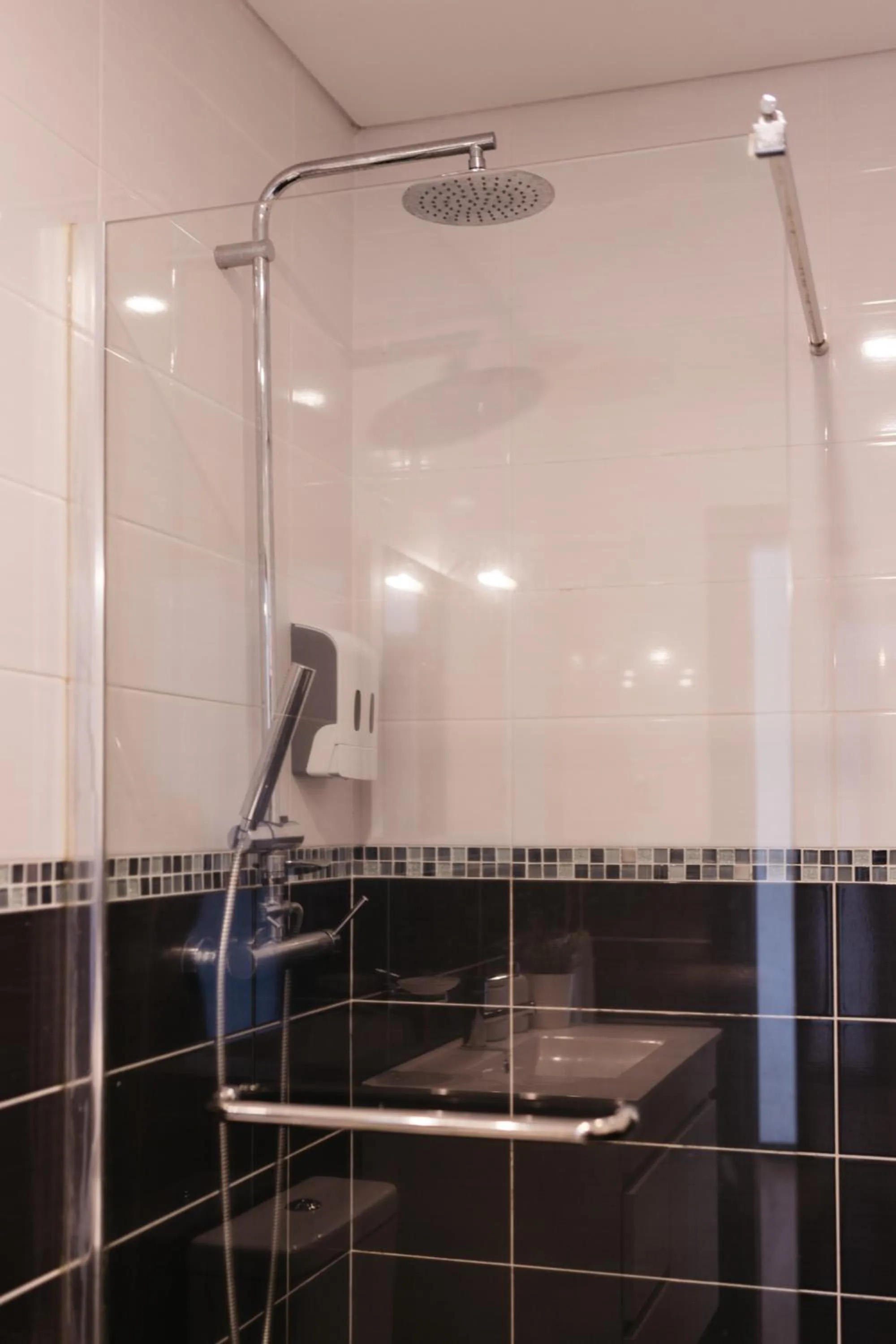 Shower in Quinta do Bento