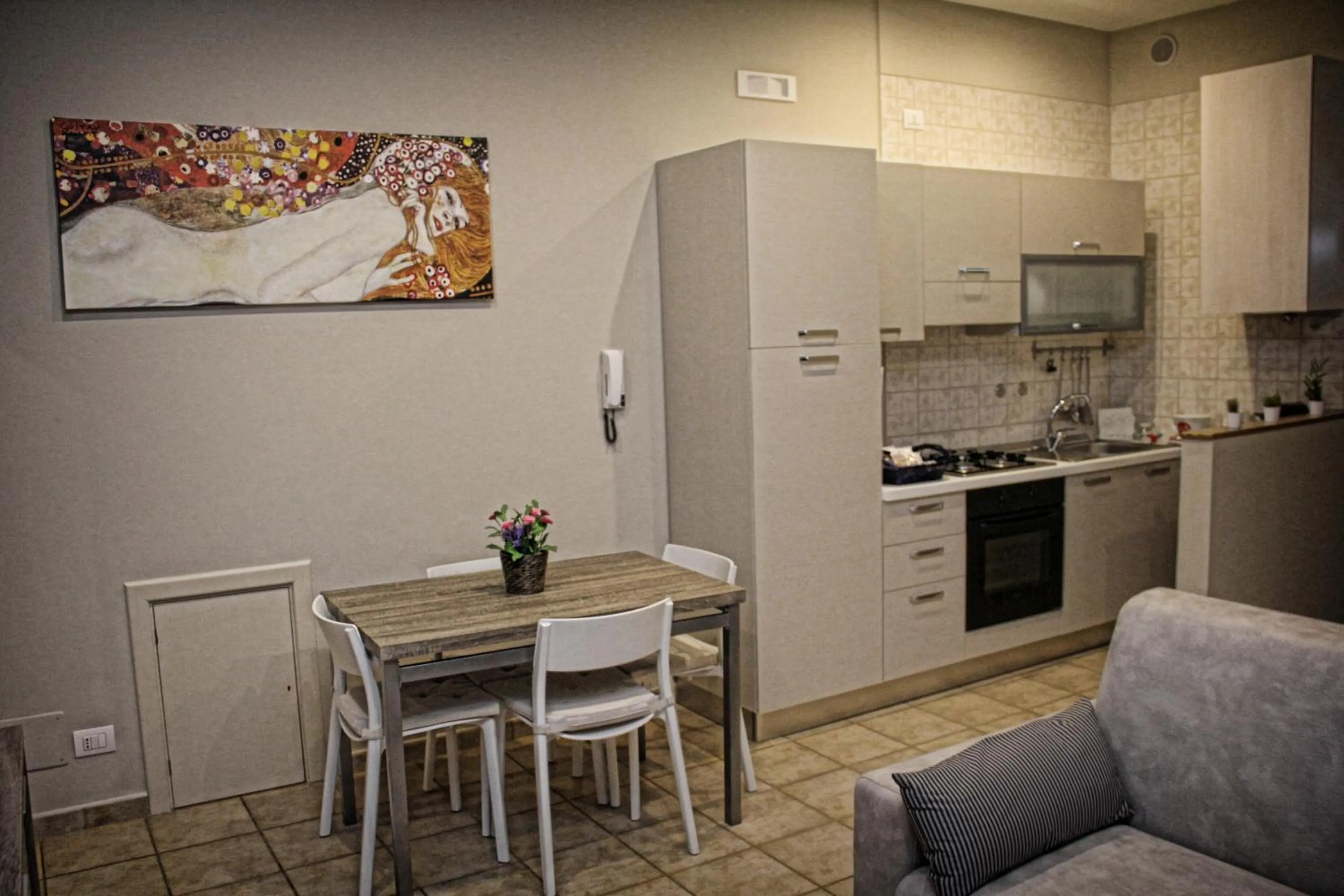 Communal lounge/ TV room in B&B ViaBrin 32