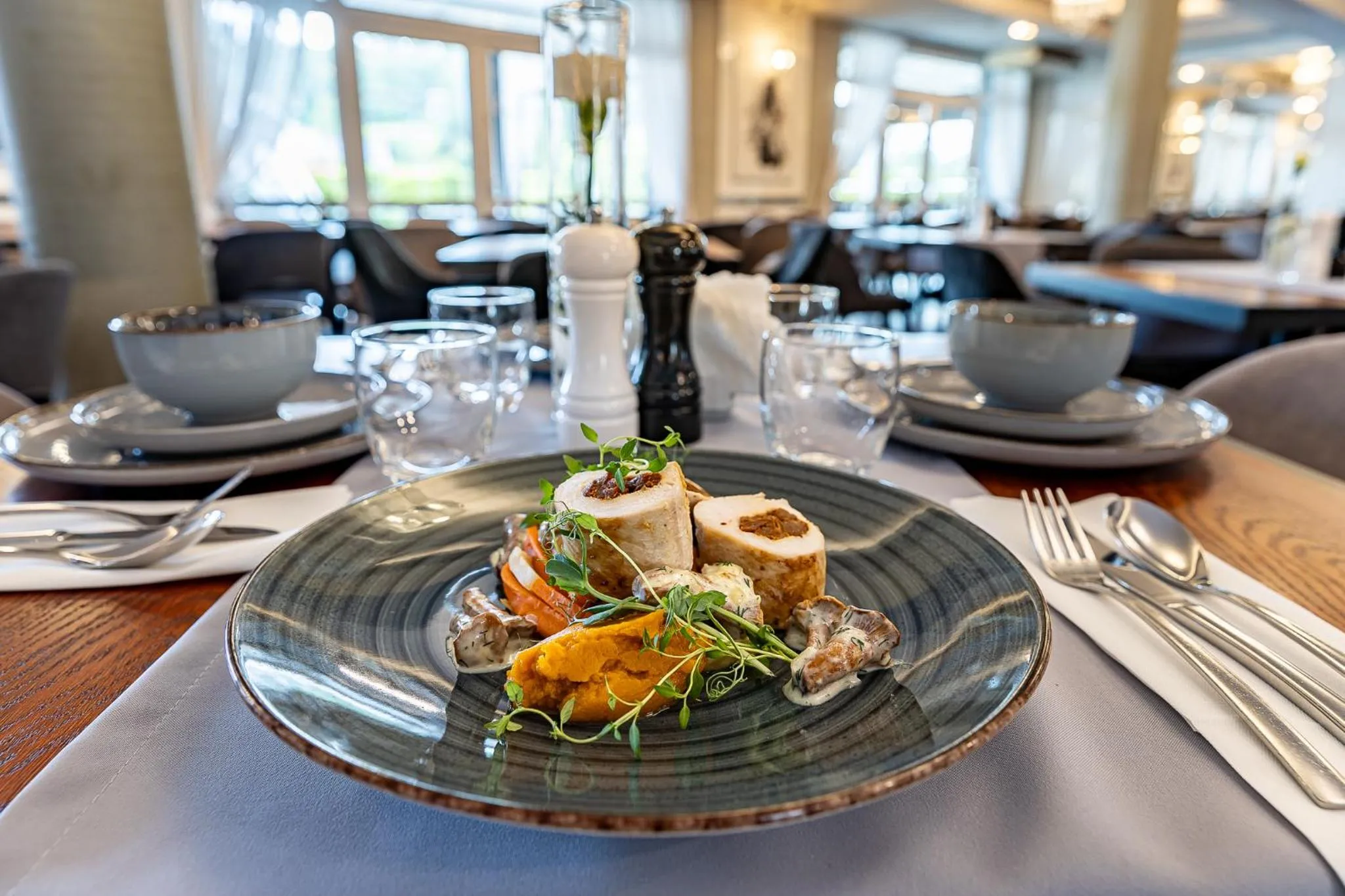 Restaurant/places to eat in Hotel Fero Express POKOJE KLIMATYZOWANE AC