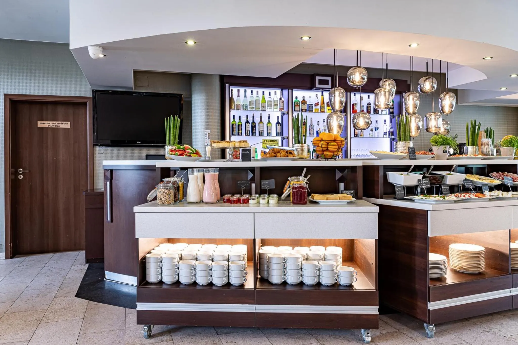 Restaurant/places to eat in Hotel Fero Express POKOJE KLIMATYZOWANE AC