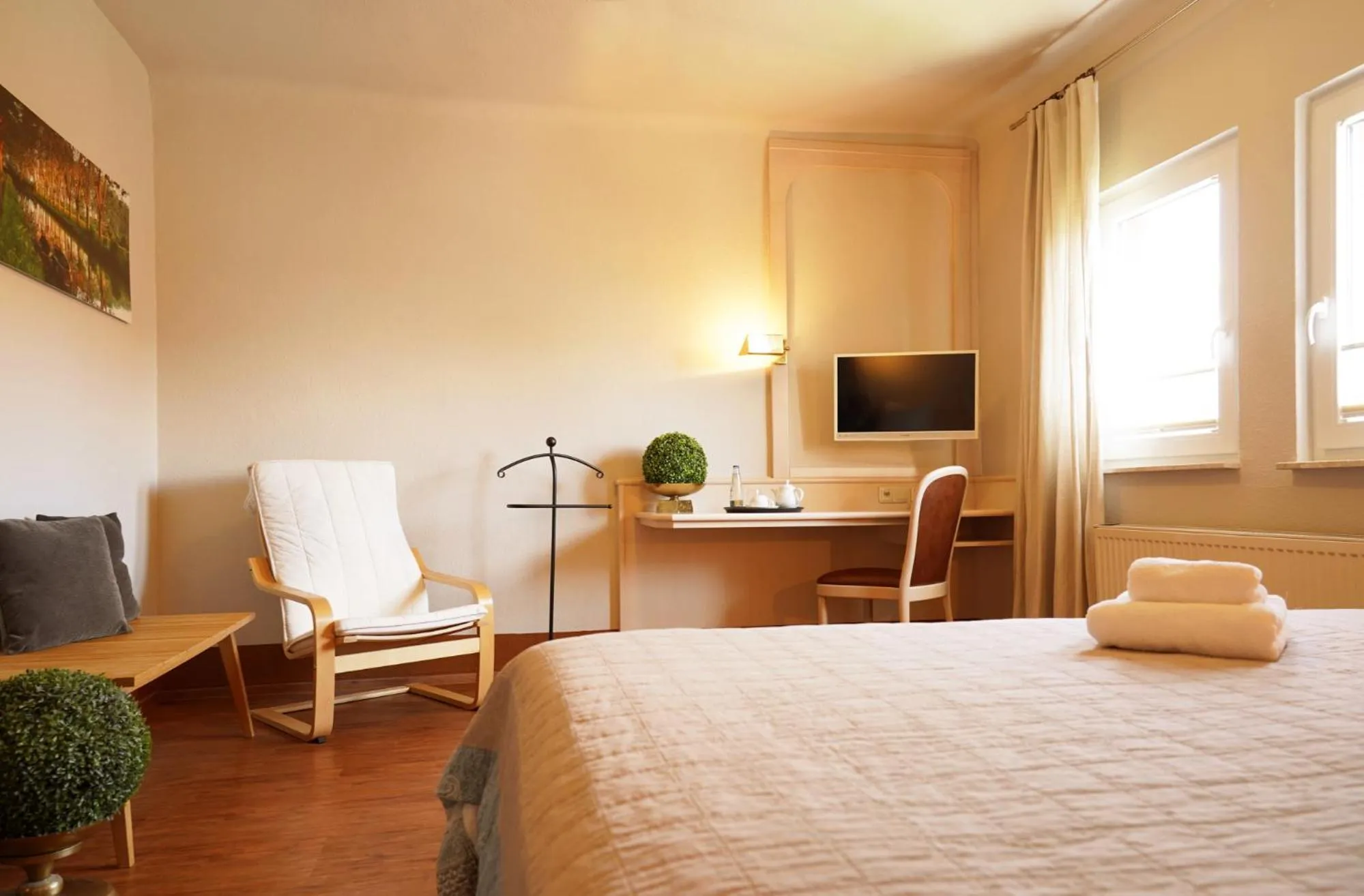 Photo of the whole room, Bed in Häuser der Villa Italia