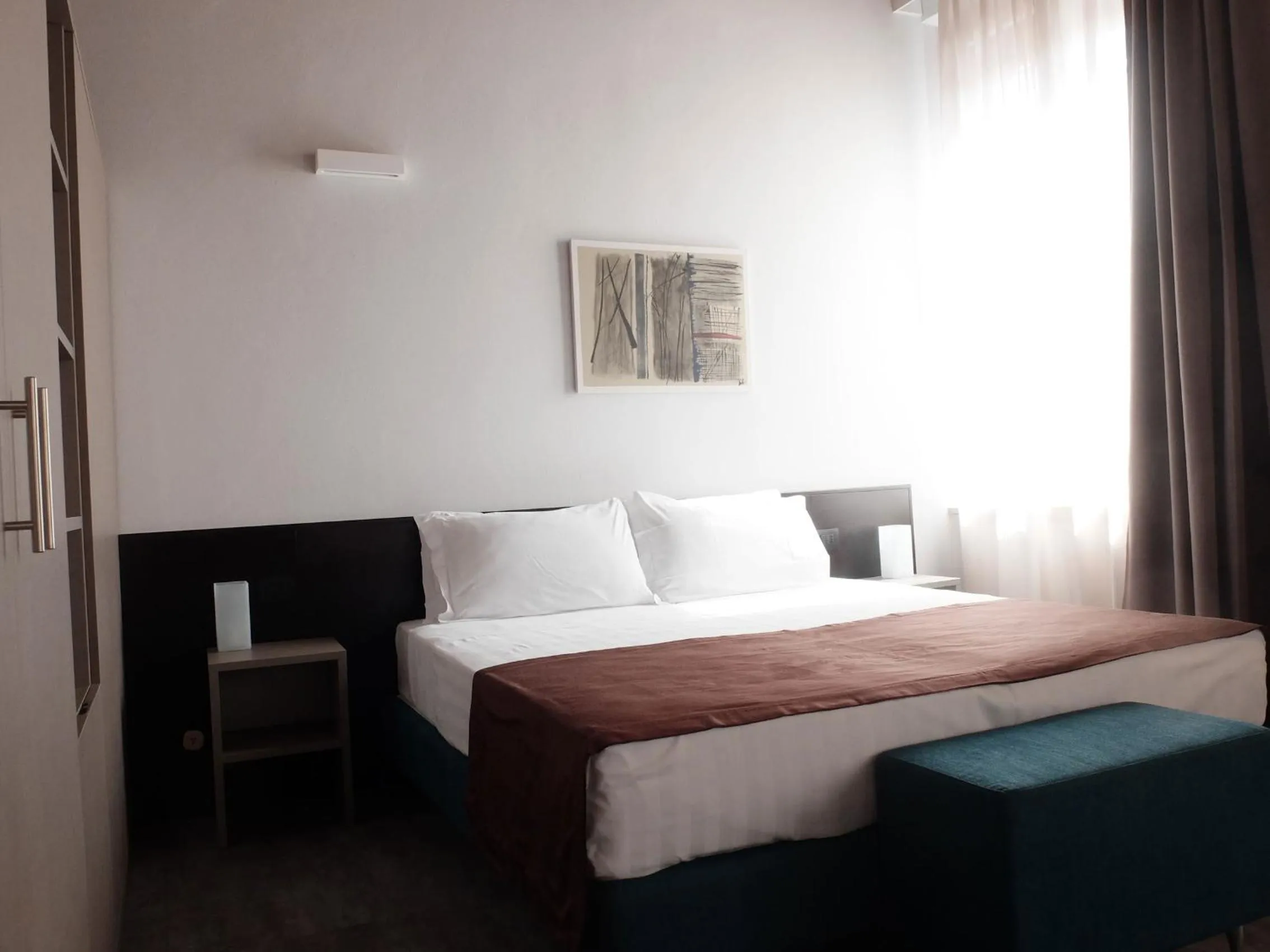 Bedroom, Bed in Residence Carlton