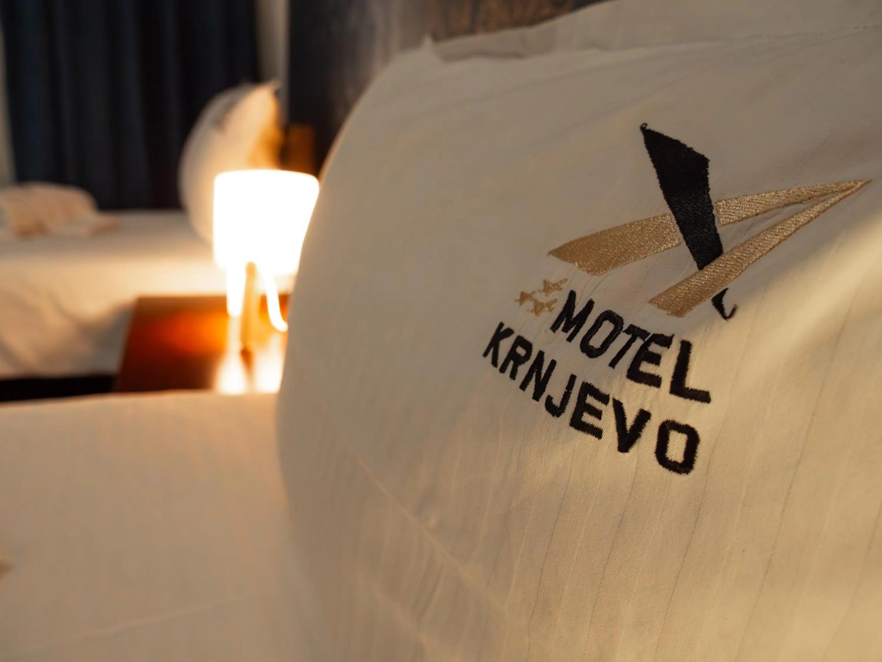 Logo/Certificate/Sign, Bed in Motel Krnjevo