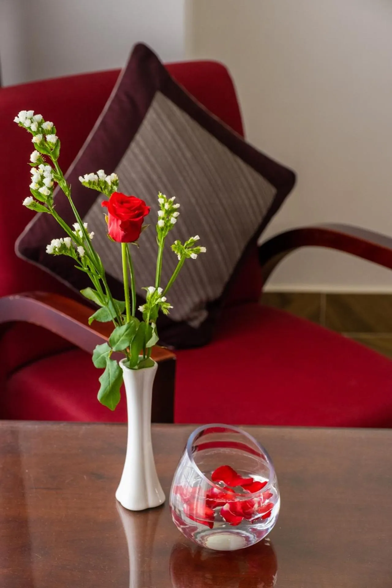 Deluxe Twin Room in Gem Nha Trang Hotel